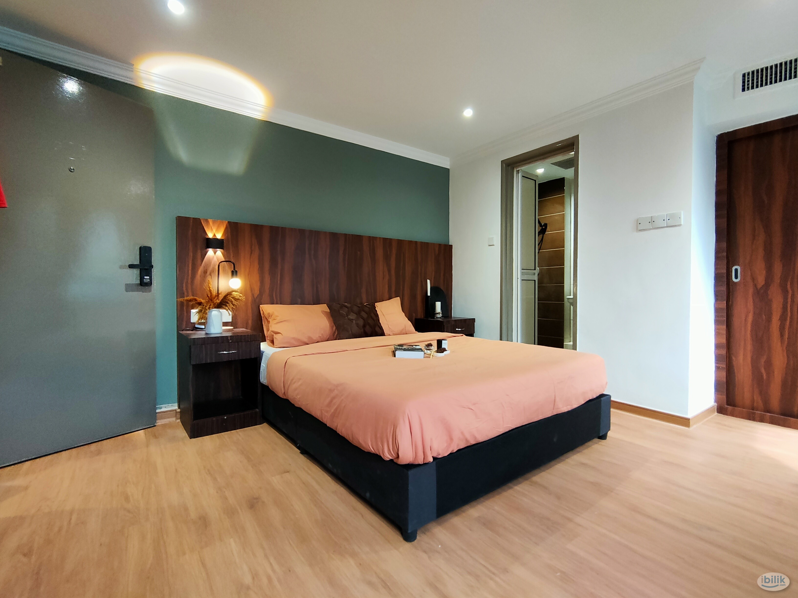 Middle Room at Chow Kit, KL City Centre - Image 1