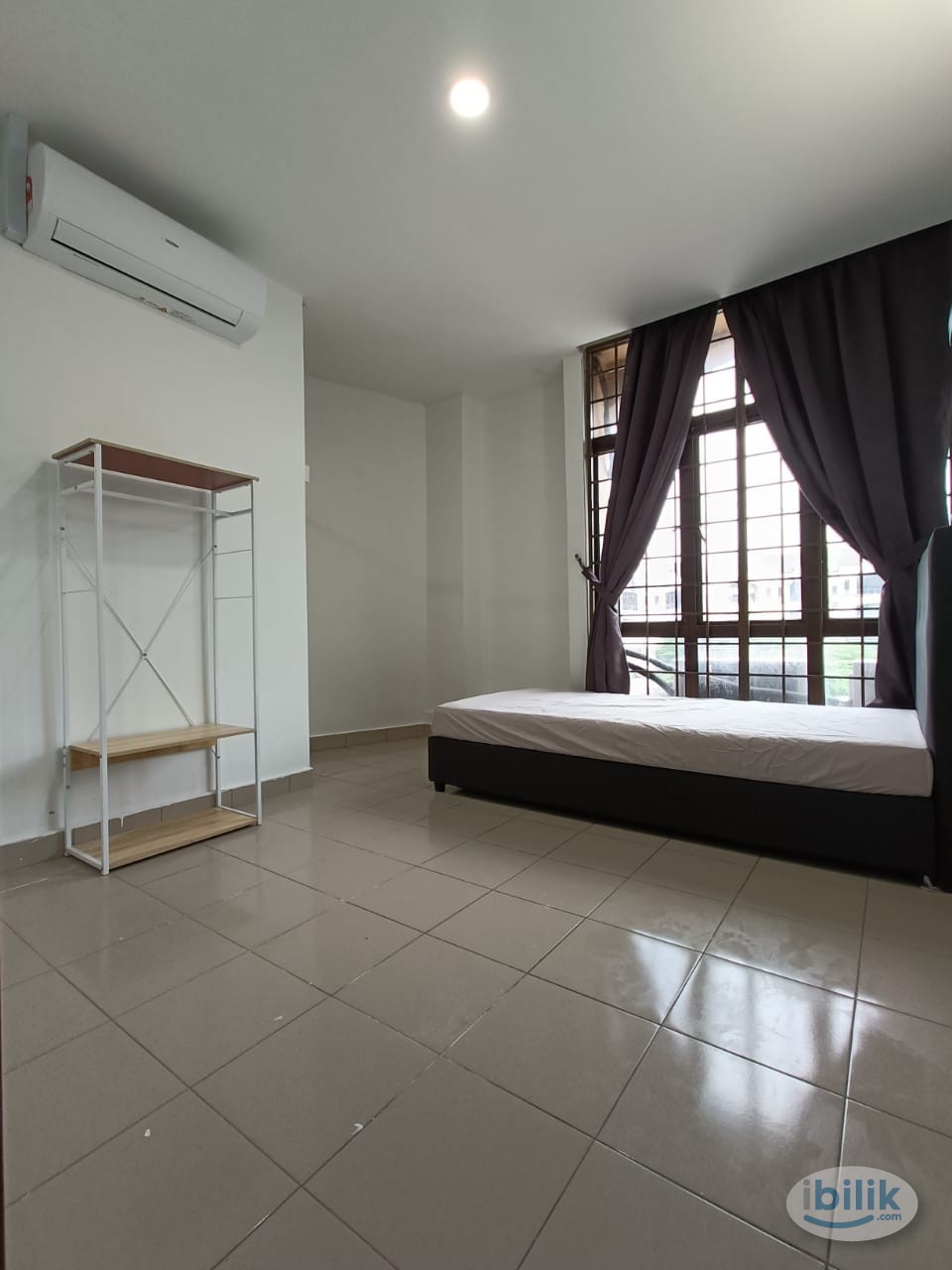 🛑 STOP SCROLLING WOI ,WINDOW ROOM RM550 💯💯SUBANG PERMAI COZY MASTER ROOM RENTAL 🎈🎆🎈 - Image 1