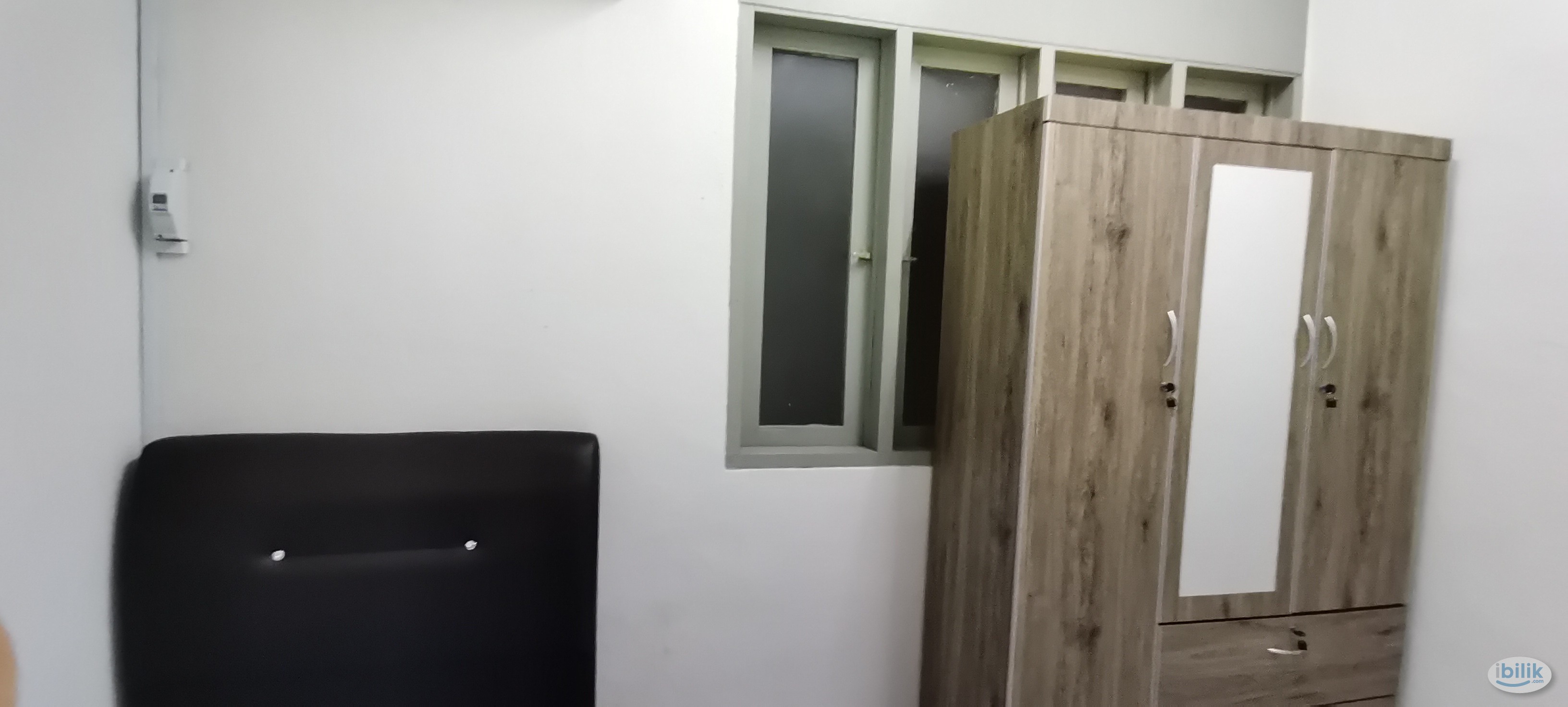 Private room to rent - Image 1