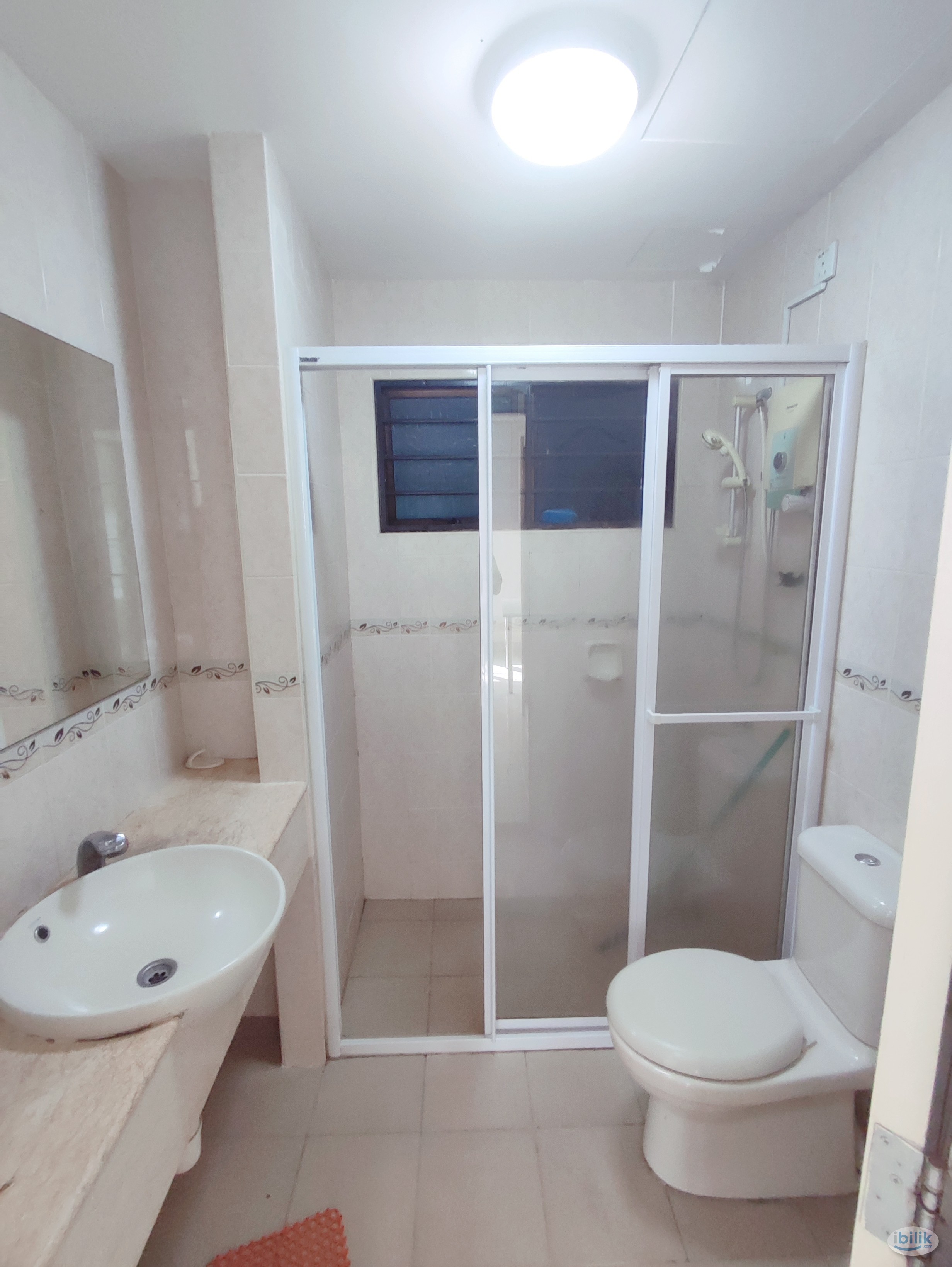 PELANGI UTAMA MASTER BEDROOM - Image 2