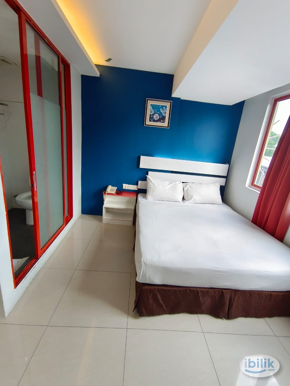 Co Living Hotel Room For Rent - Image 5