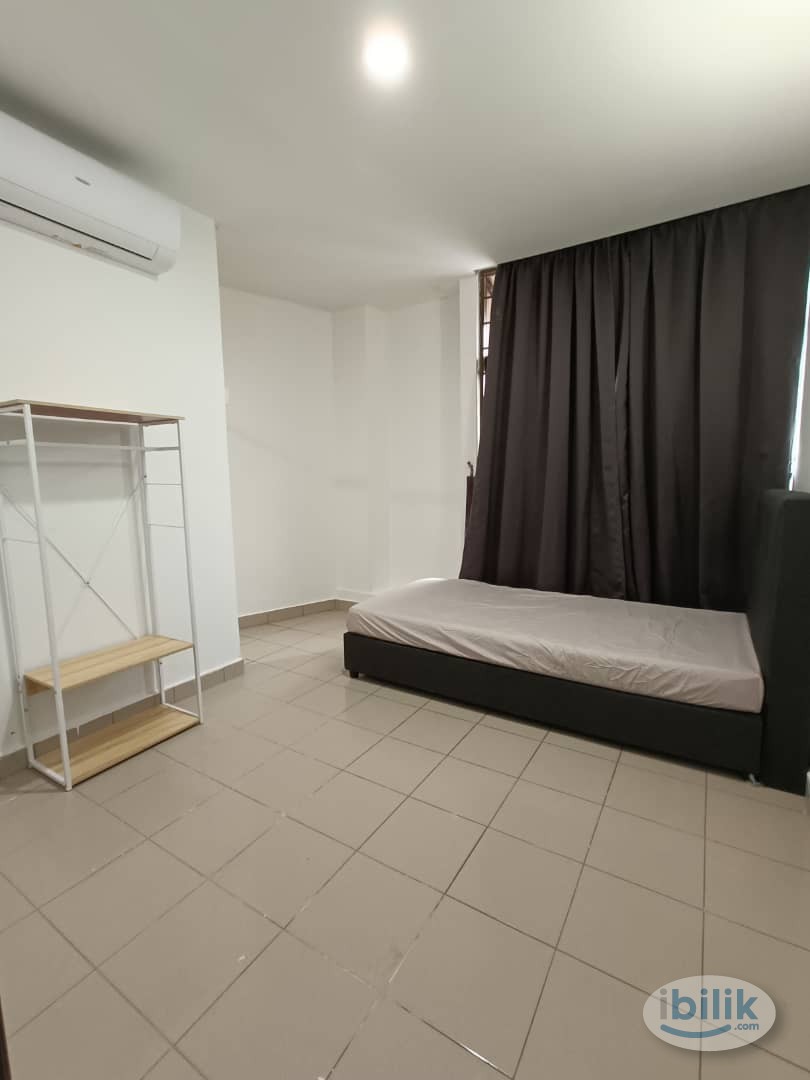 Private  MasterRoom @Subang Permai Shah Alam!!!! Near Bukit Jelutong , U8, UITM - Image 1