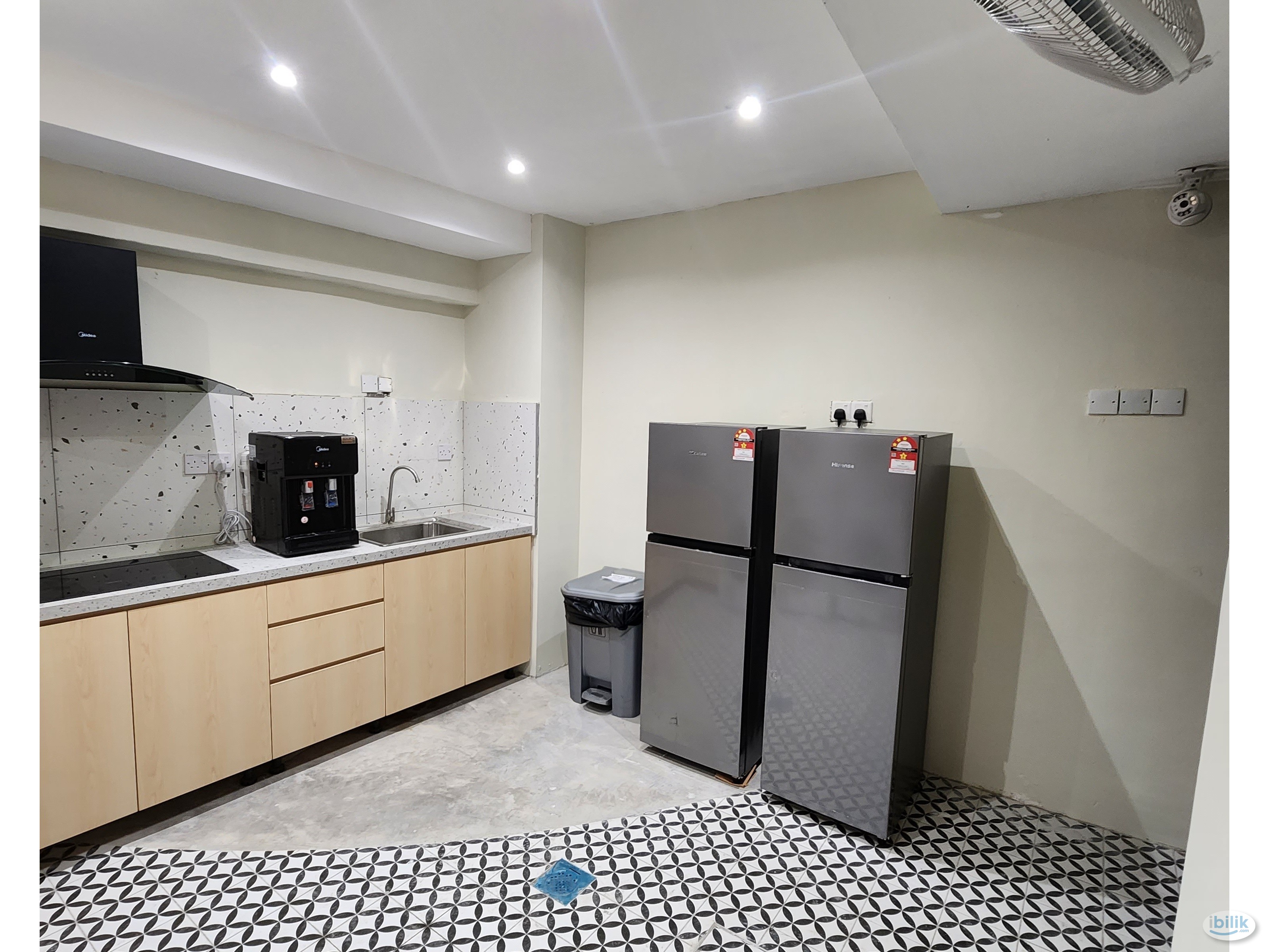 Near LRT Chow Kit 🚂 Room attach Private Toilet @ Chow Kit - Image 2