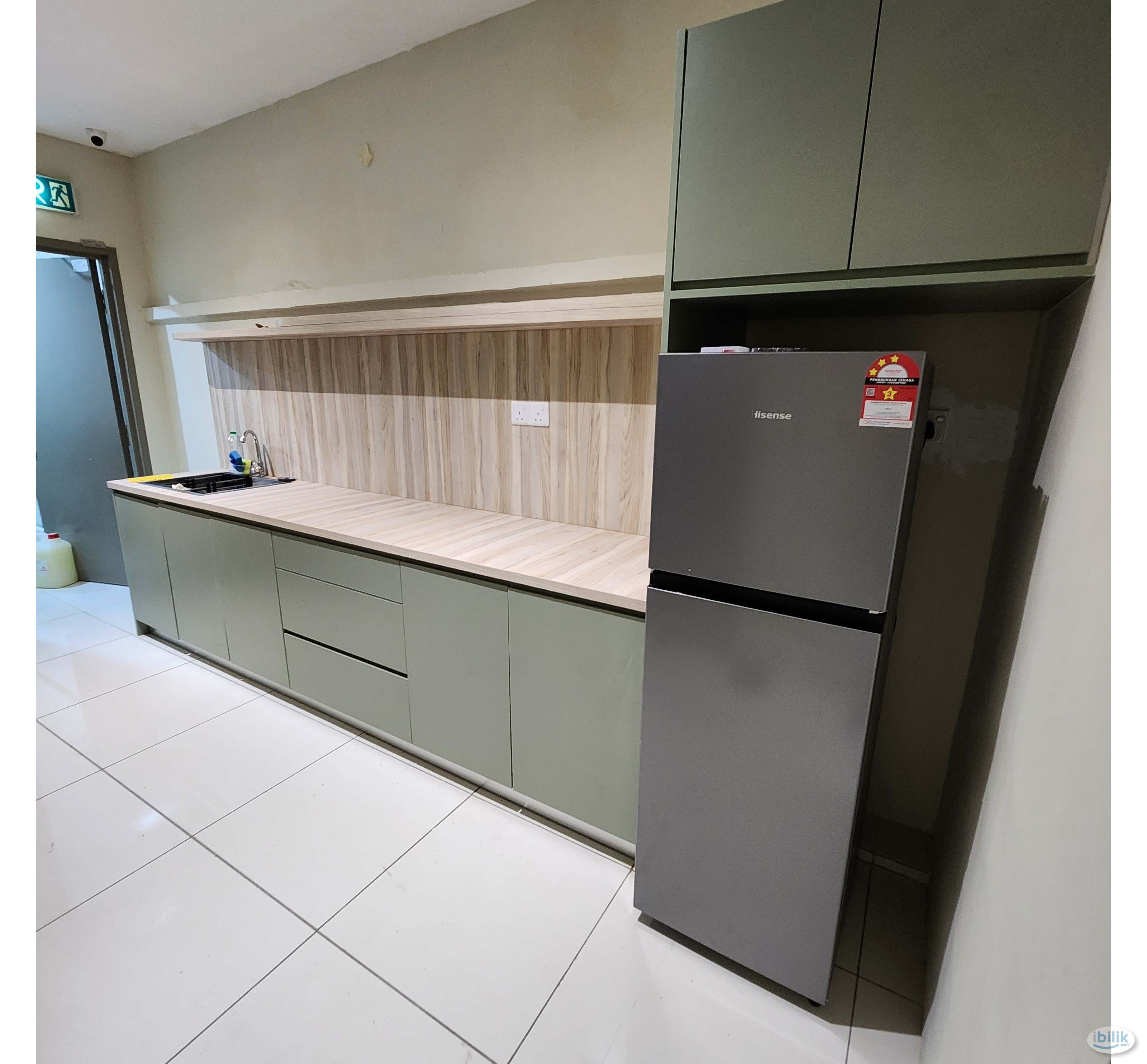 Only 1min to HKL 🏡 Master Room + Private Toilet for Rent at Chow Kit - Image 4