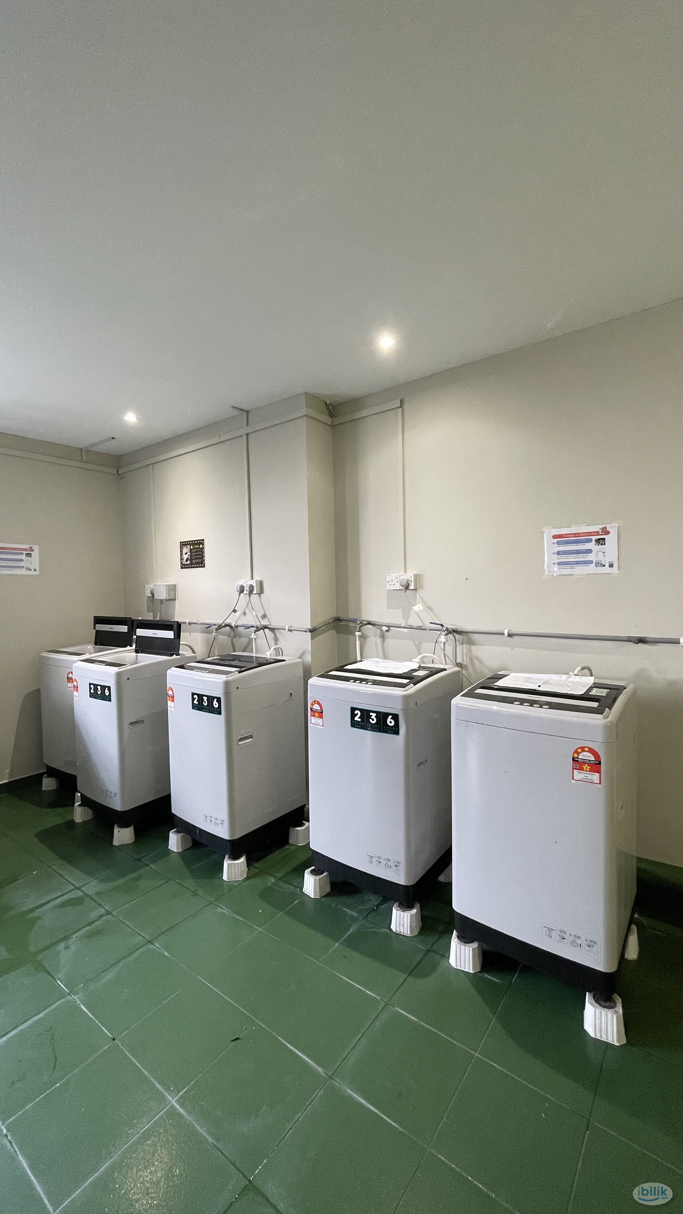 Near LRT IOI Puchong Jaya 🚶 Zero Deposit Room + Toilet at Puchong - Image 1