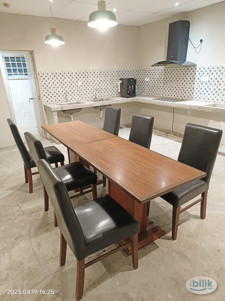 8 Min to Imbi Station🚉 Master Room attach Private Toilet for Rent at Bukit Bintang - Image 1