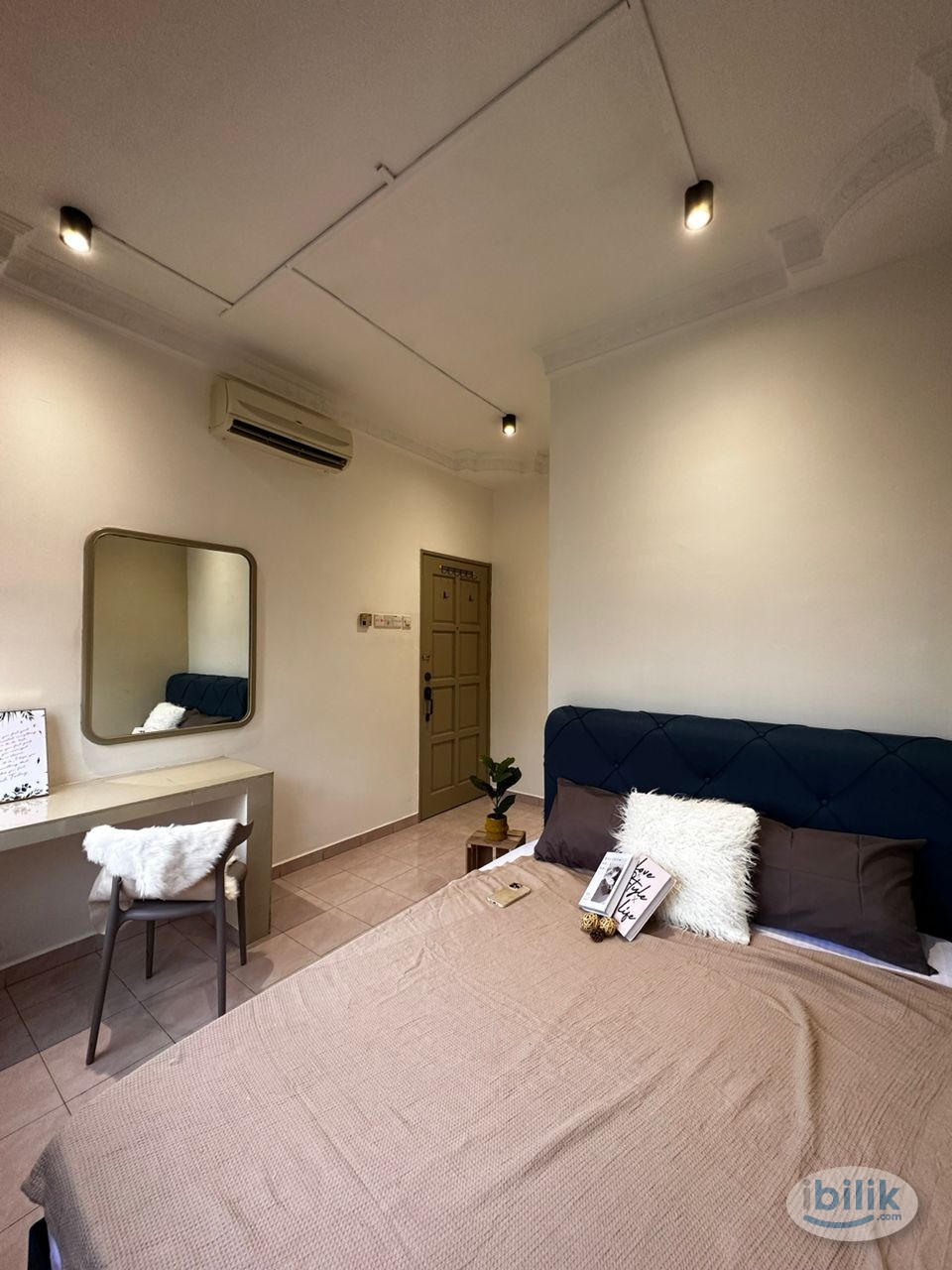 Available Room at Melawati! Less than 10 min to LRT Wangsa Maju - Image 3
