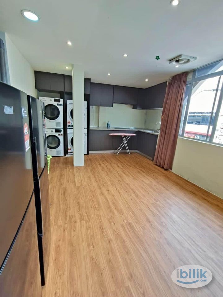 Near LRT Kelana Jaya 🚂  Room for Rent at SS6 Kelana Jaya - Image 3