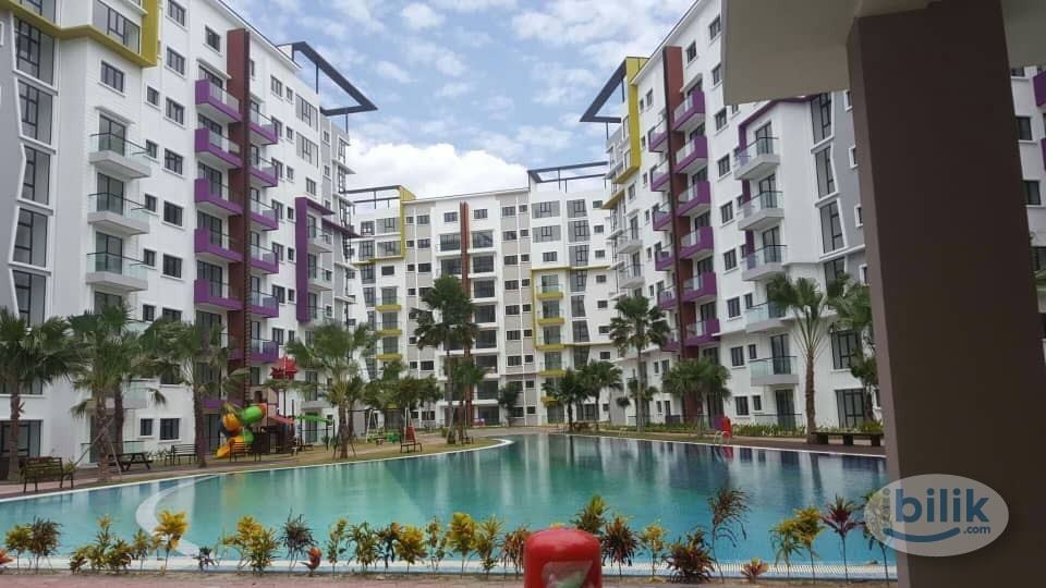 Middle Room at Treetops Residence, Ipoh - Image 2