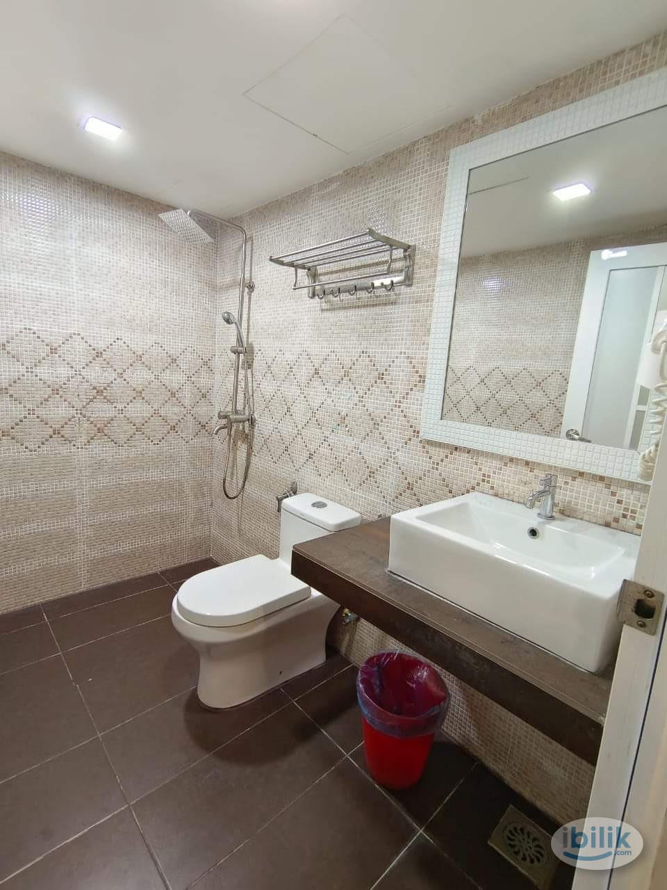 🎉🎉 FIRST COME FIRST SERVE Hotel Master room for rent with different theme room🎉🎉 - Image 4
