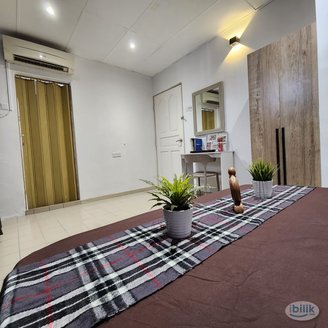 Walking Distance to Starling Mall 9 mins 🚶‍♀️Room + Private Bathroom in Damansara Utama - Image 1