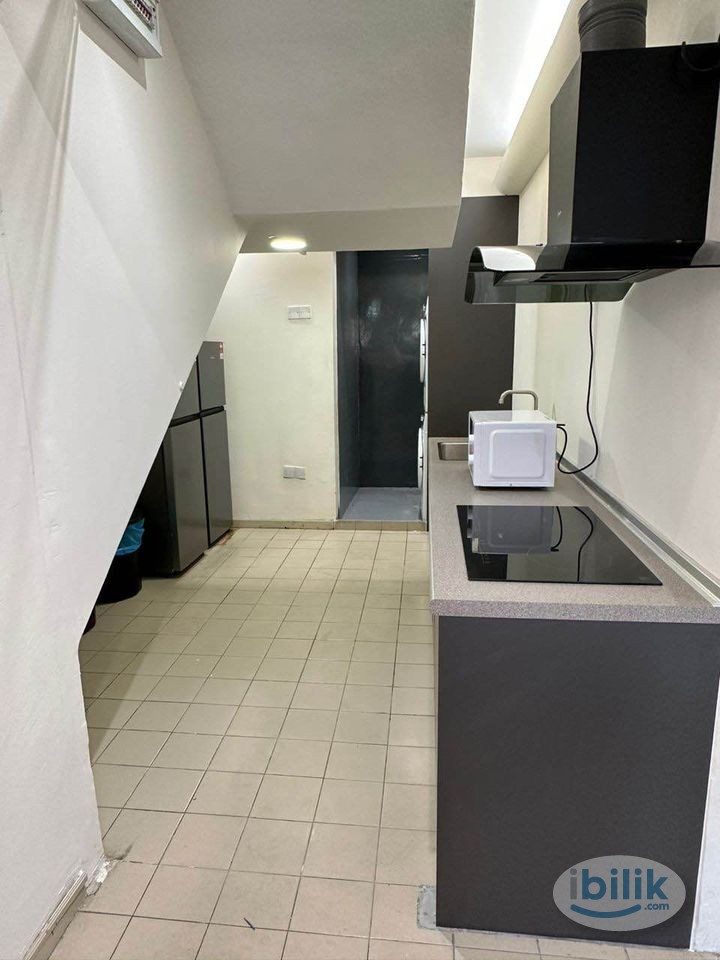 6 mins to FREE SHUTTLE BUS 🚶‍♀️ Room promo at Damansara Utama/Starling Mall - Image 3