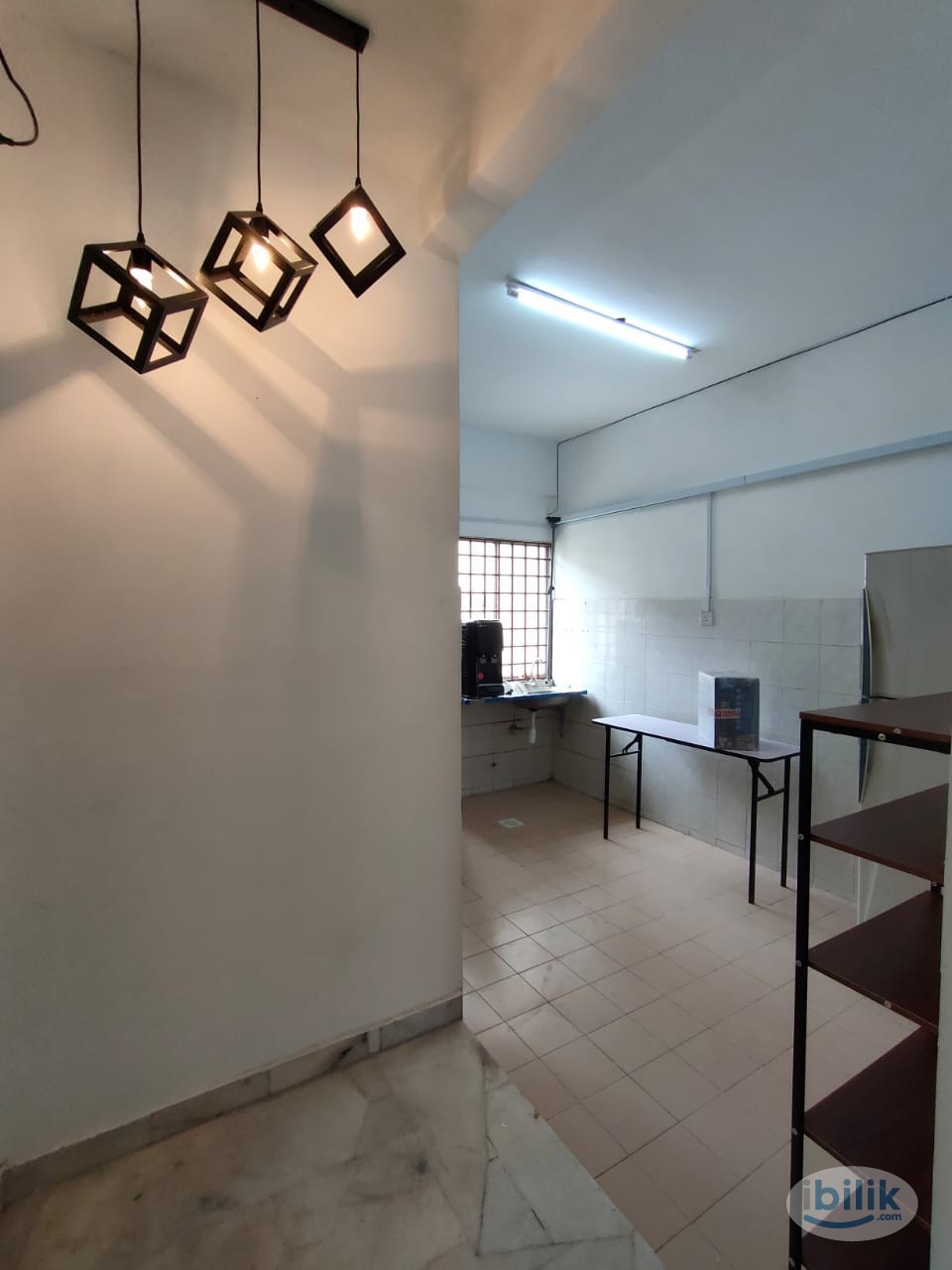 Middle Room at Berjaya Park, Shah Alam - Image 4