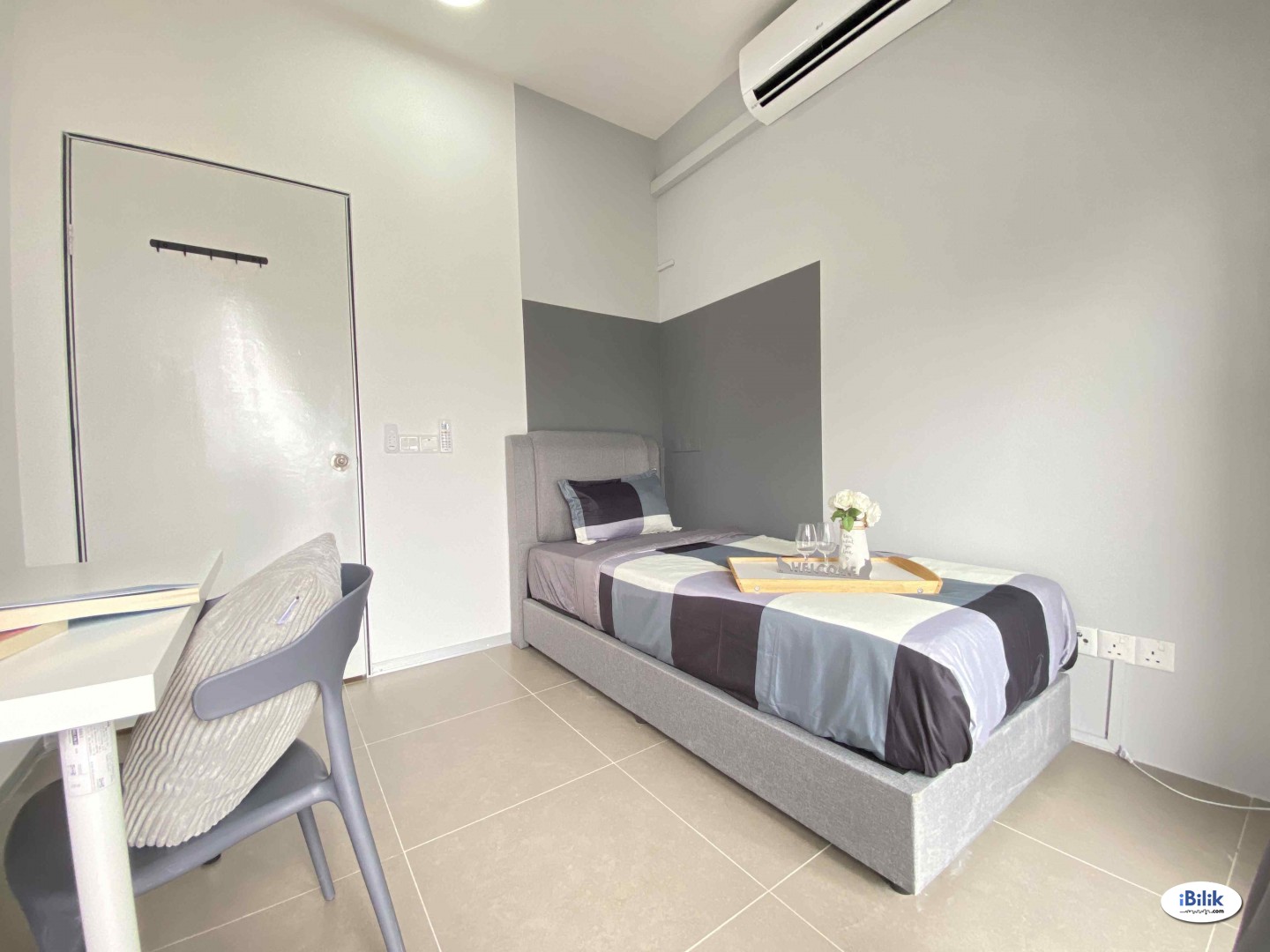 Balcony Room with walking distance 400m MRT Jinjang - Image 1