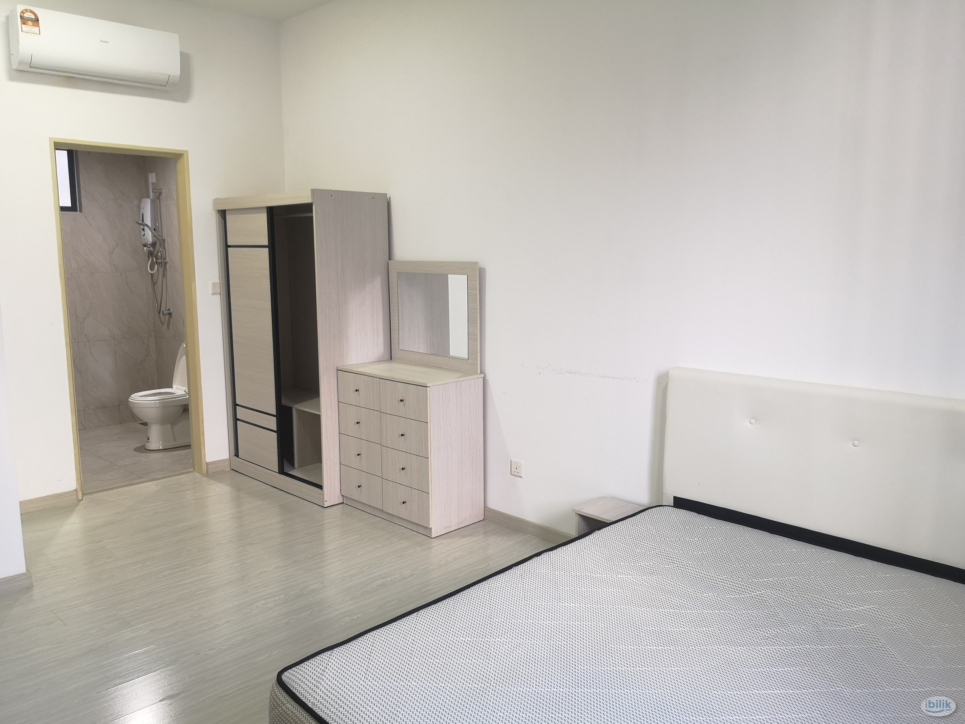 Master Room at The Hamilton, Wangsa Maju - Image 1