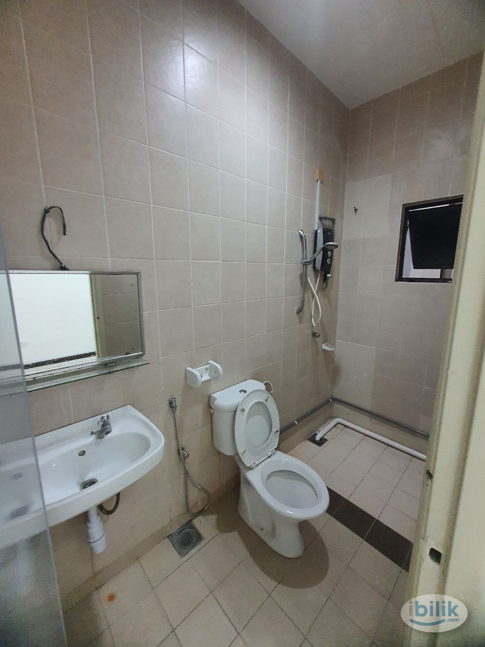 Middle Room at Puri Aiyu, Shah Alam - Image 4