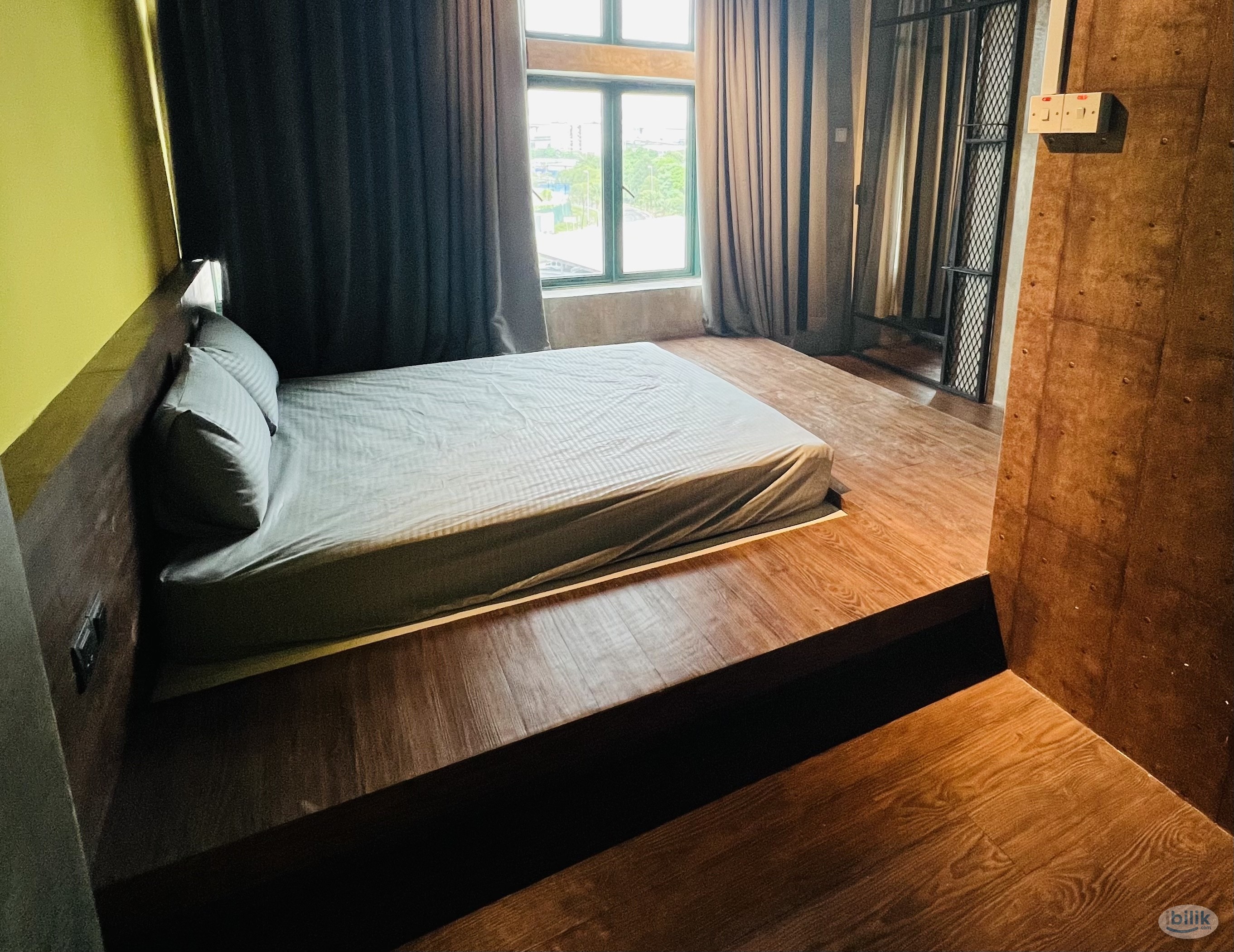 Walking Distance to Lalaport, Bukit BIntang, Zero Deposit - Image 1