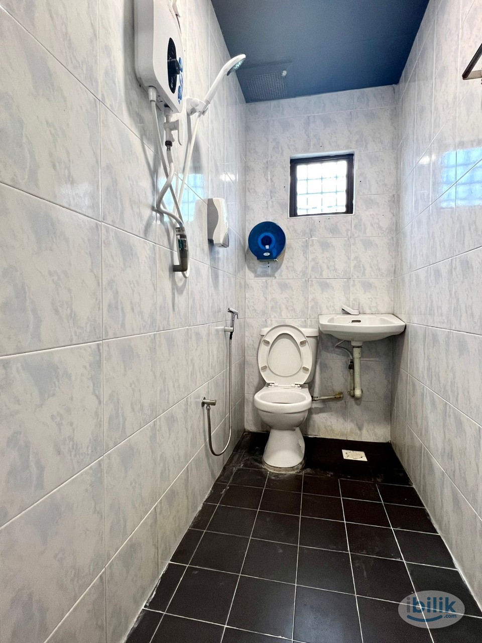 🎈✋RM 745 - Master Room at Taman Mount Austin, Johor Bahru ( Accesible to Johor Jaya , Desa Jaya ) 🚩 - Image 3