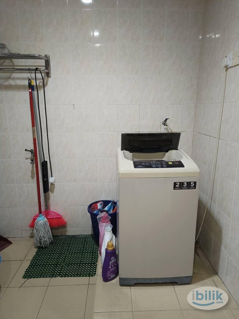 Room rent at - 📍📍 Jalan Wawasan Pusat Bandar Puchong. 🚗3mins - SETIA WALK MALL 🚗5mins -Sport Arena @ Puchong 🚗5mins - Io - Image 2