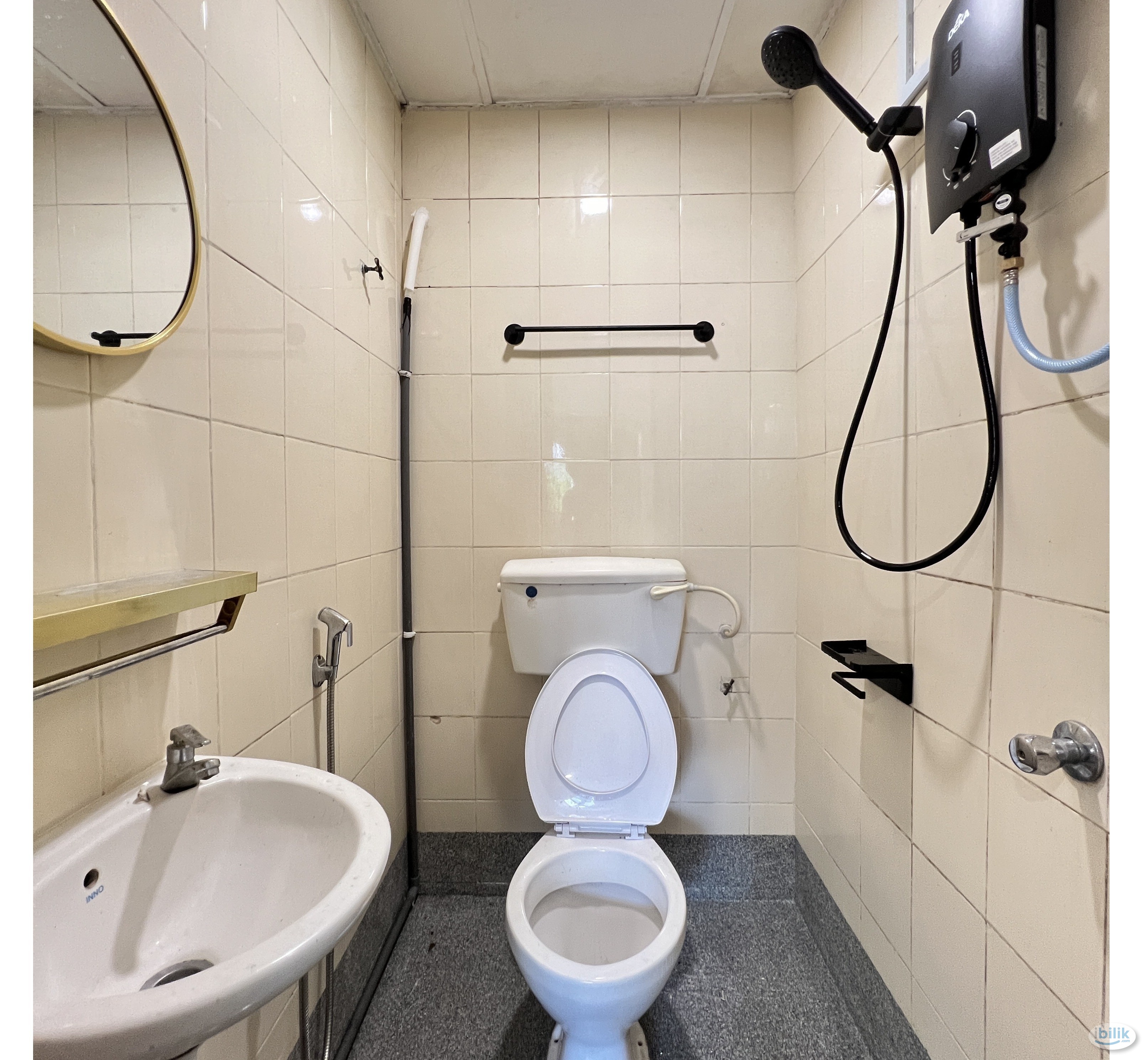 Near to Pasar Seni MRT🚗 Furnished Room at Brickfields near Petaling Street - Image 2