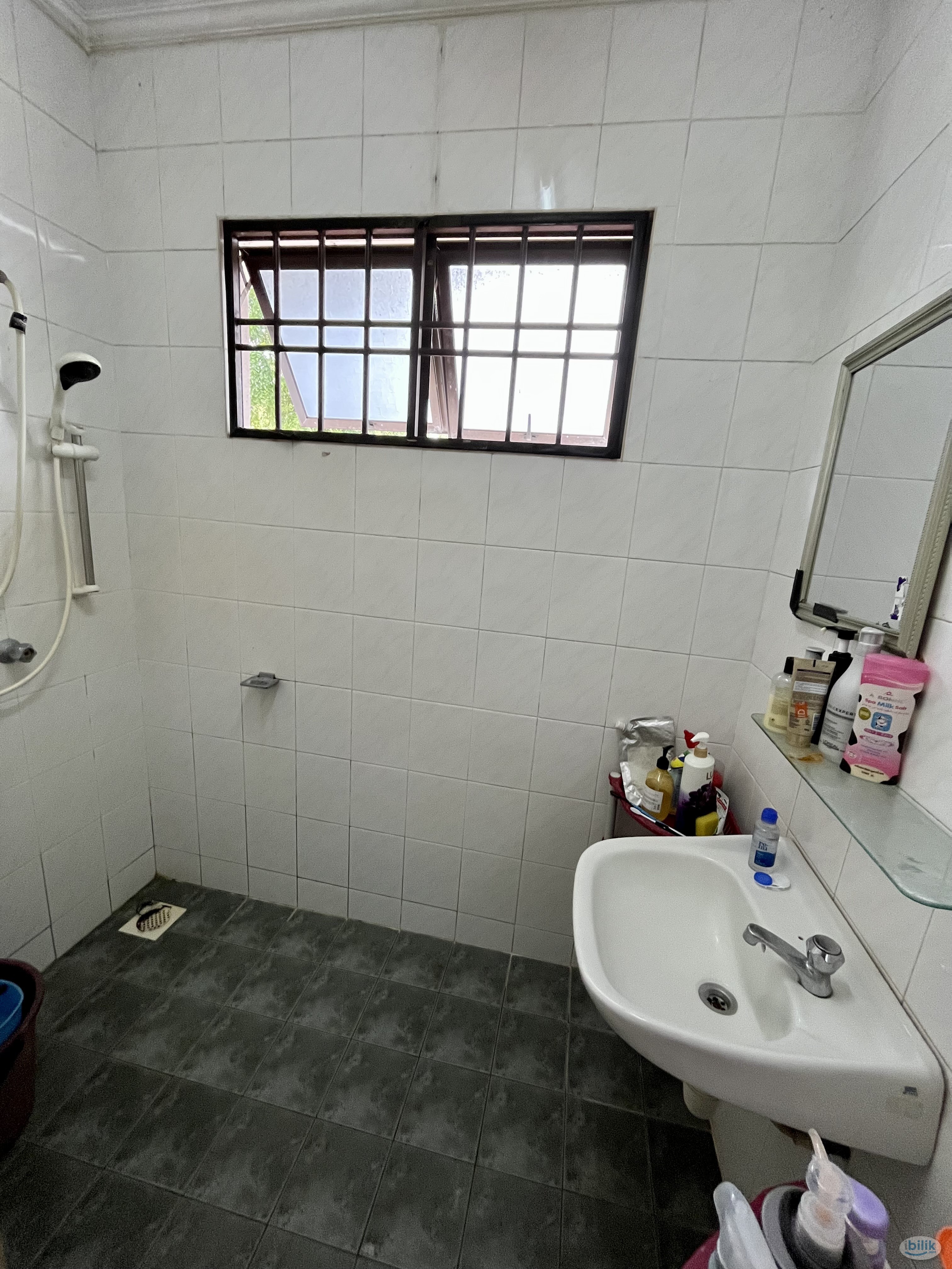 Cheap 💲 Room for Rent in BU7, Bandar Utama near Damansara Utama / Uptown - Image 2