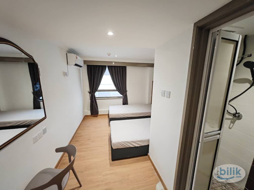 8 min to LRT Chow Kit 🚄 Furnished Room + Toilet at near Jalan Raja Laut Chow Kit - Image 4