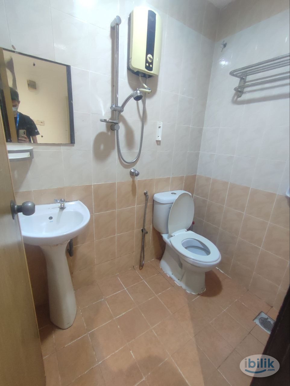 Zero Deposit ❗ Master Room attached Private Toilet near Menara Maybank - Image 3