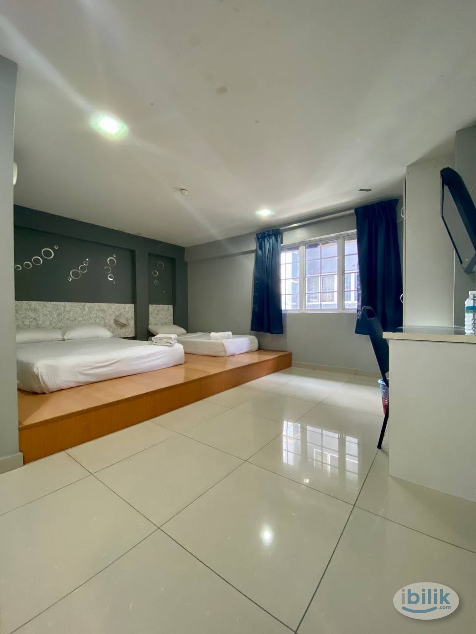 SS2 Master Room with Private Bathroom - Fully Furnished - Image 4