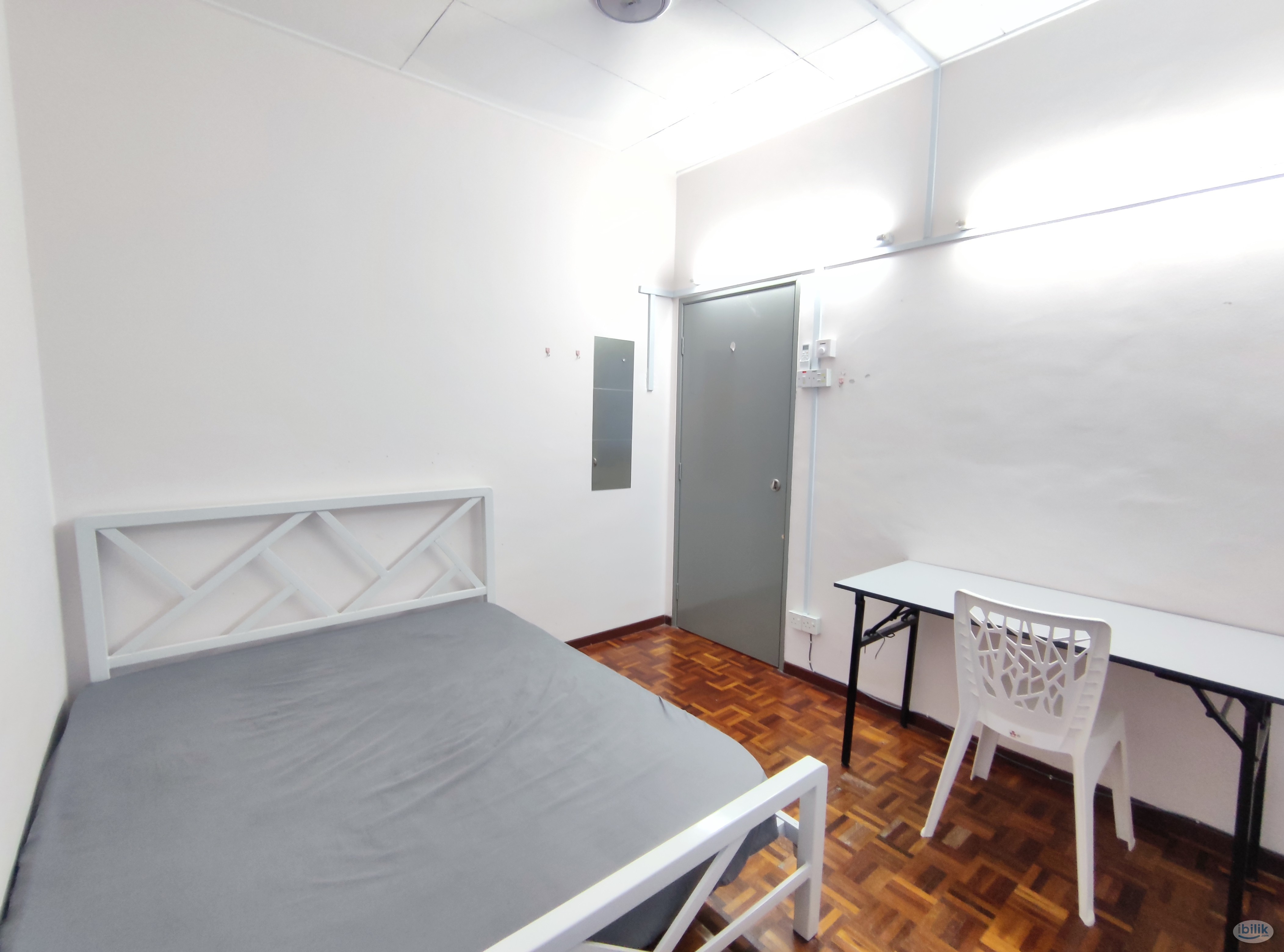 One month deposit 🚀 Middle Room at Setia Impian, Setia Alam - Image 1