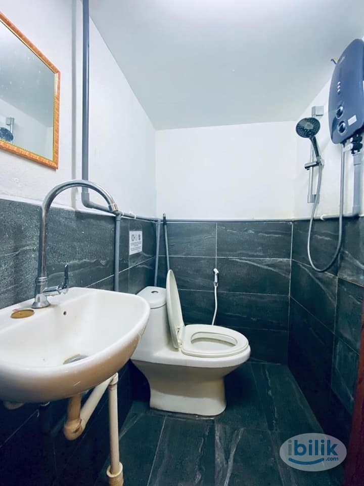 One month deposit ⛳ Partials Furnished Room at SS15 Subang Jaya - Image 3