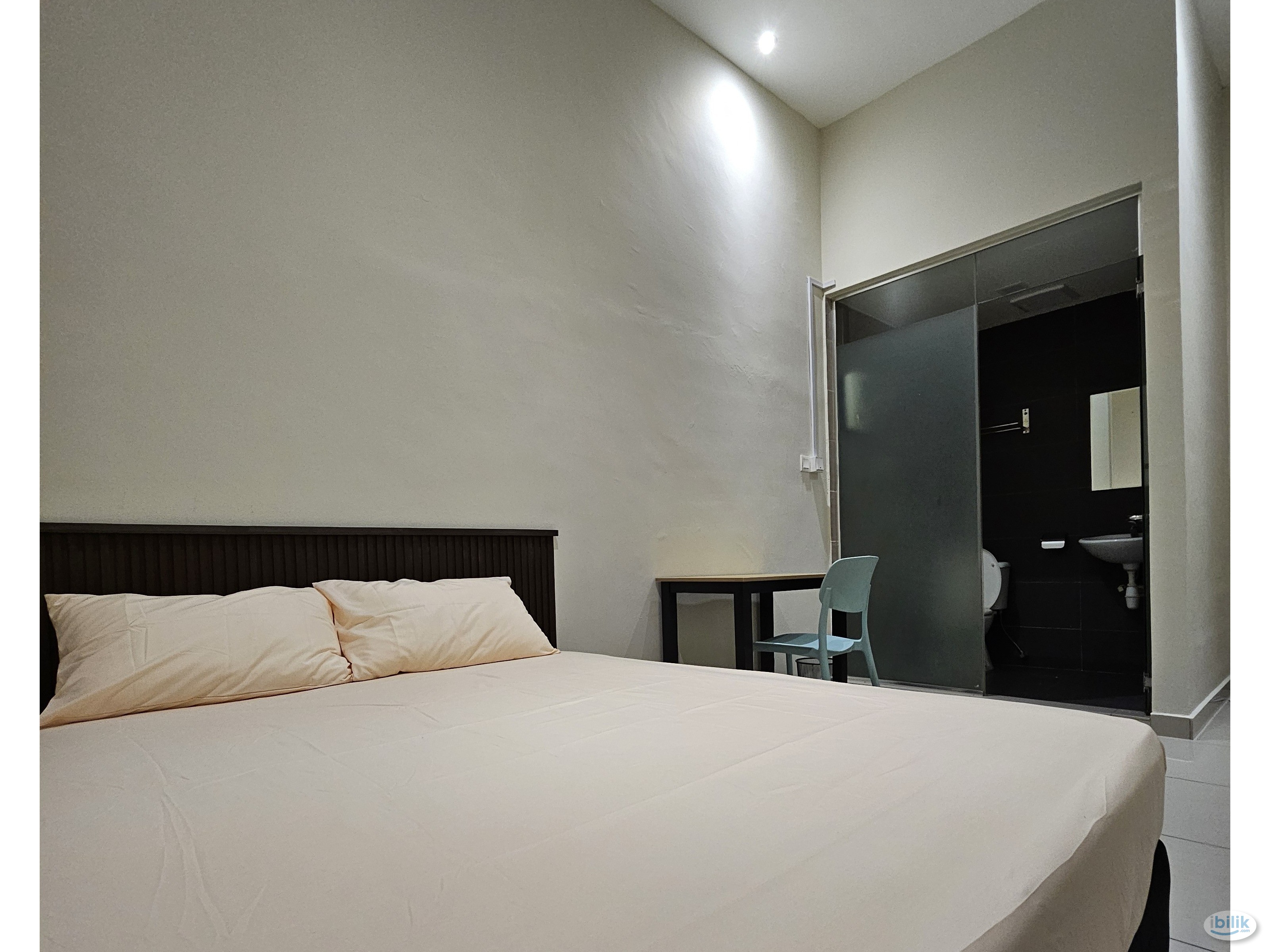 Low Deposit ⭐️ Room + Private Toilet at Bandar Mahkota Cheras - Image 3