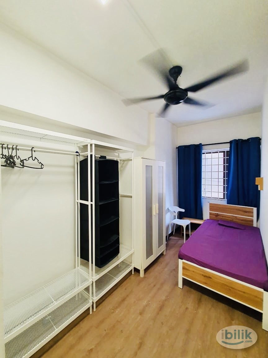 Single Room For Rent At Bukit Jalil, Walking Distance To Pavillion Bukit Jalil - Image 1