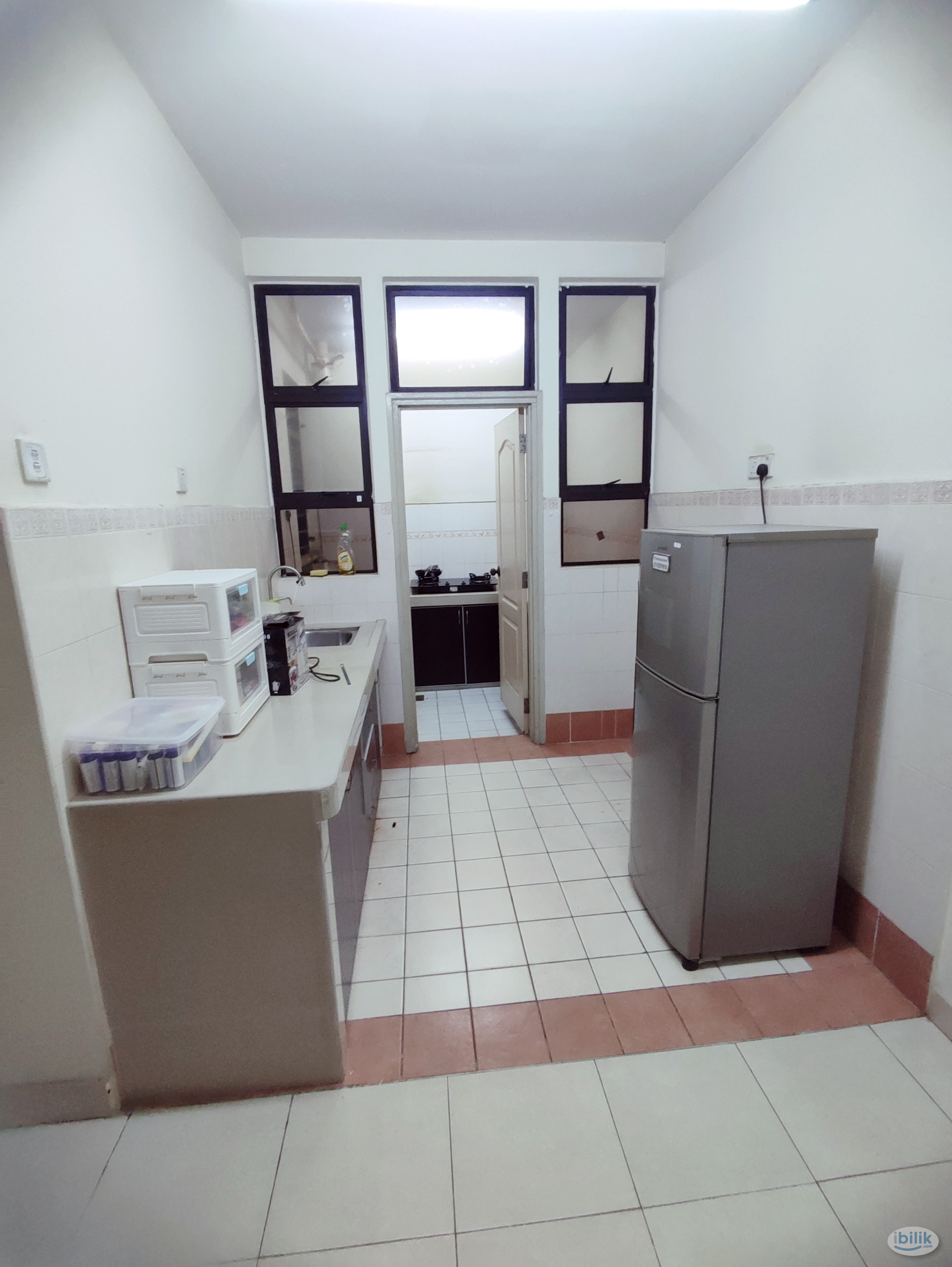 Female room at glomac Centro - Image 4