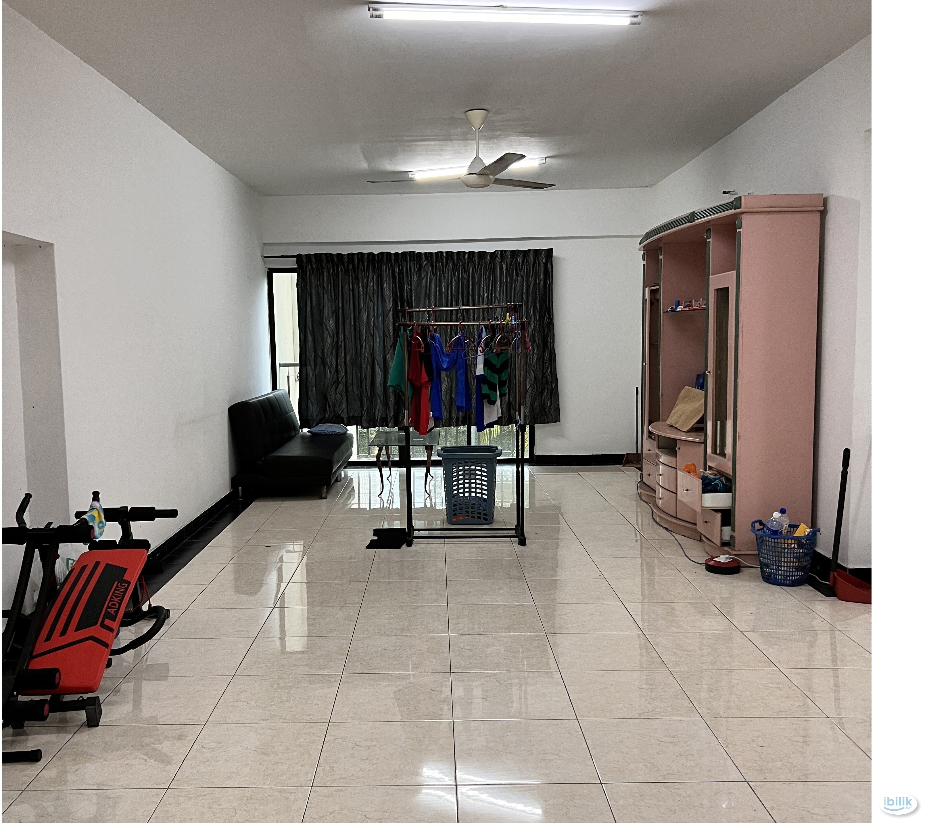 Middle Room at Casa Tebrau Condominium , Johor Bahru - Image 4