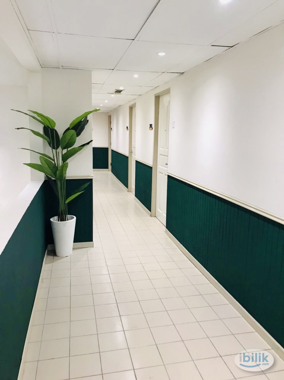 Co-living hotel room for rent at damansara uptown, walking distance to starling mall - Image 4