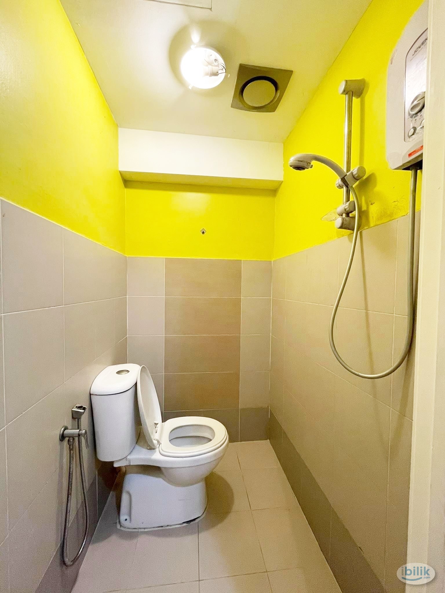 Can Walking distance LRT SS15 🚇 Middle Room at SS15/4, Subang Jaya - Image 2
