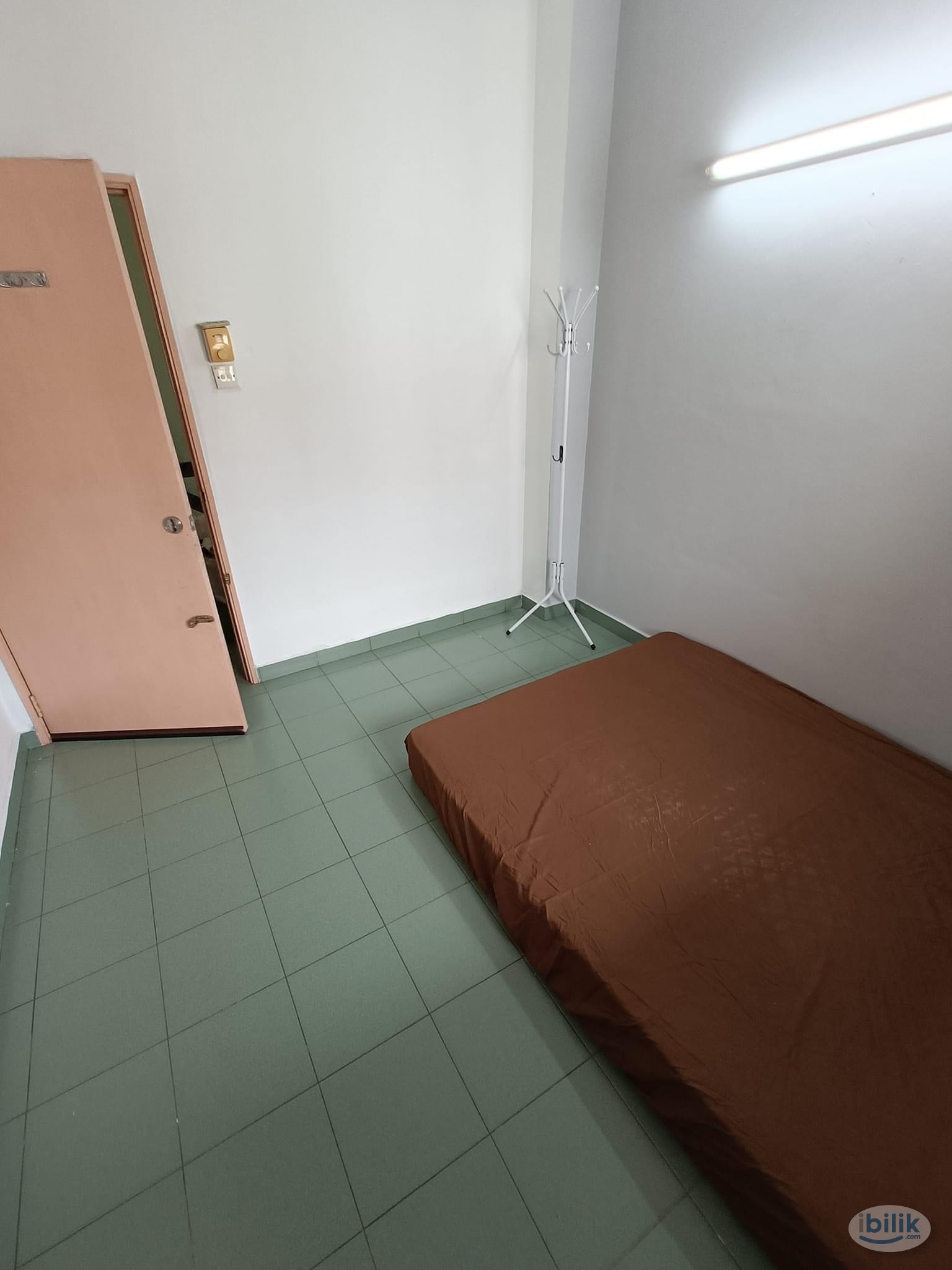 ❤️Room for rent at wawasan Pusat Bandar Puchong❤️🚗3mins - SETIA WALK MALL 🚗5mins -Sport Arena @ Puchong 🚗5mins - Lotus P - Image 3
