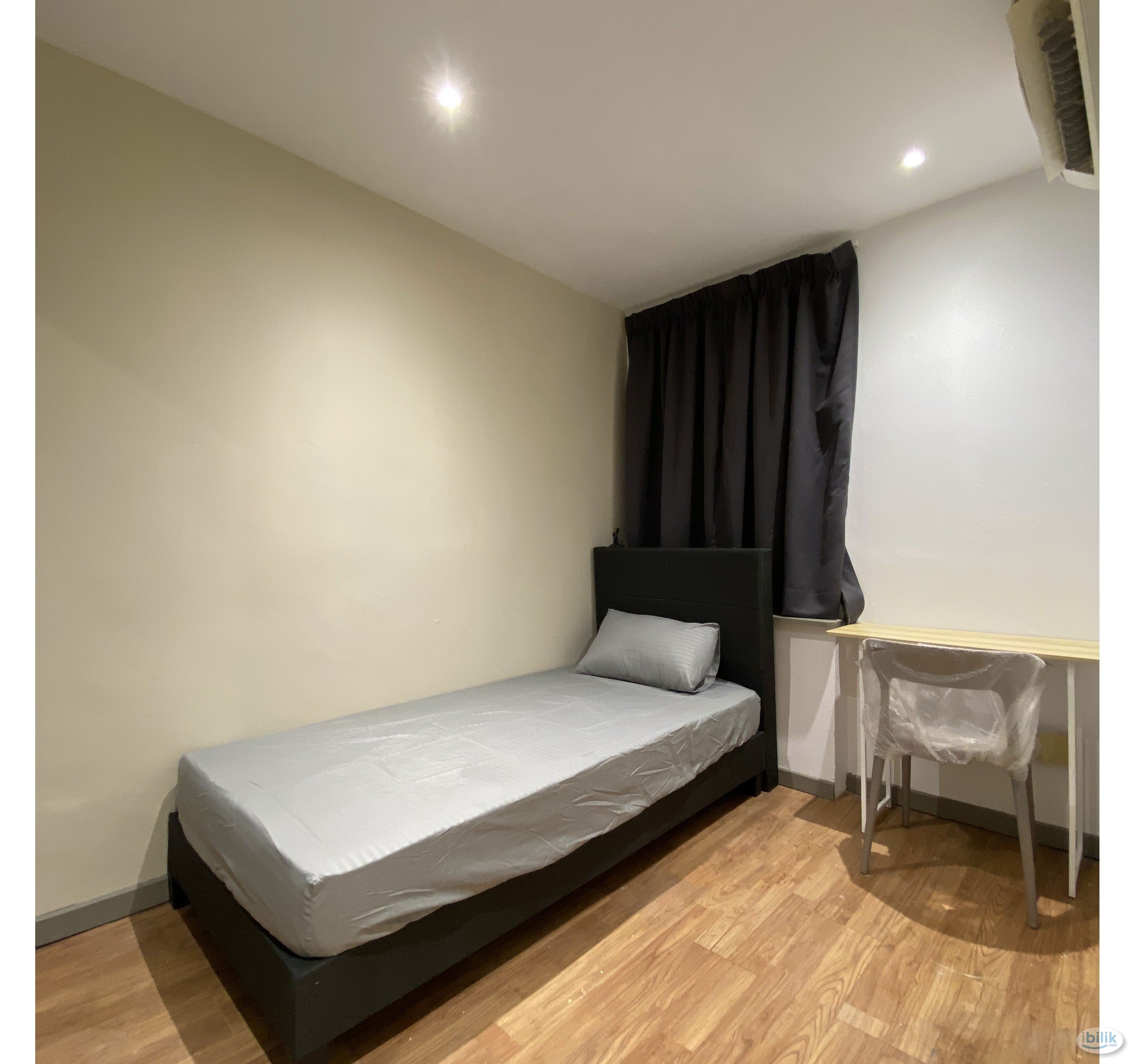 6mins drive 🚘 MRT Kepong Sentral 🚂 Room Rent @ Kepong - Image 1