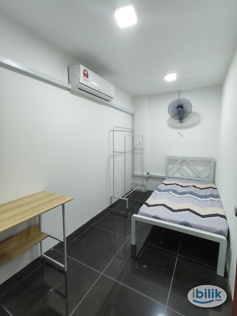 Single Room For Rent At Puchong - Image 2