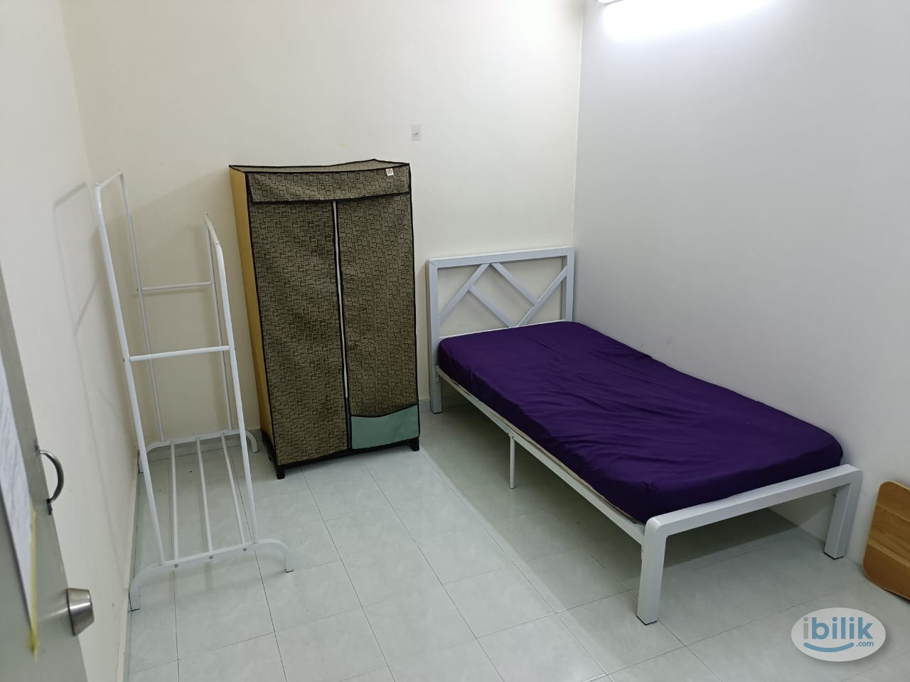 *Low Deposit FEMALE Single | Middle Room @ Jalan Tempua, Bandar Puchong Jaya, Puchong, Selangor - Image 1