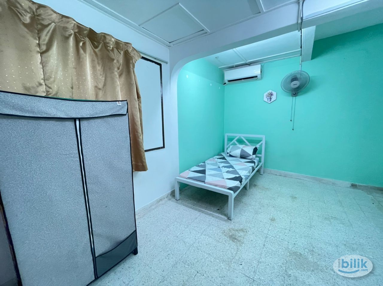 Middle Room at SS18, Subang Jaya/Walking distance to LRT station - Image 3