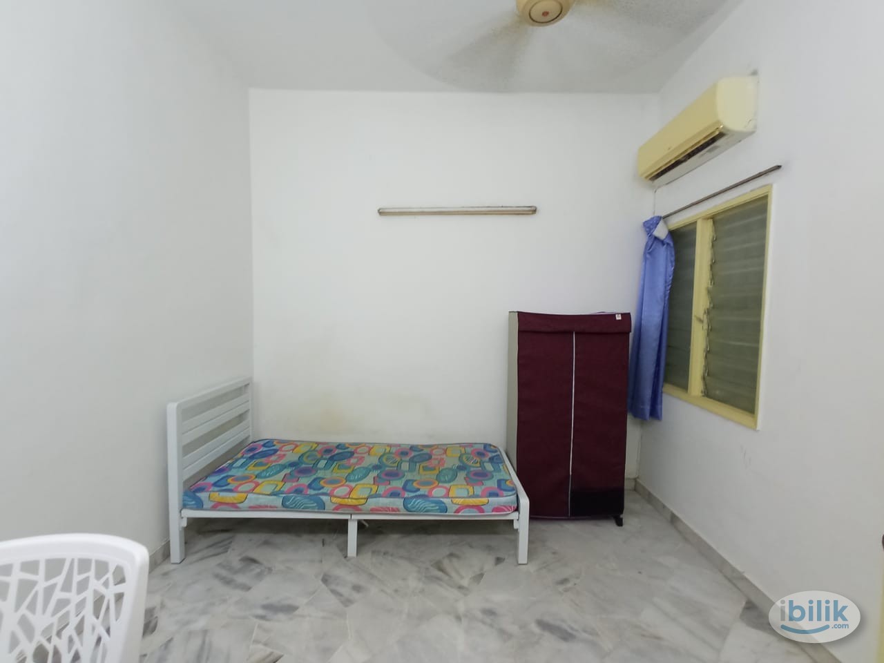 Middle Room Rent with Attached bathroom 🚽 in Bandar Puteri, Puchong near LRT Station - Image 4