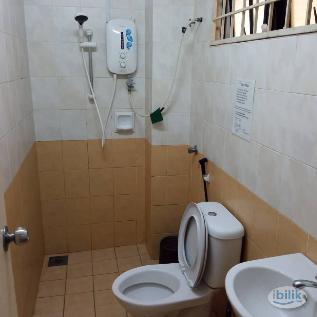 Fully Furnished Middle Comfy Room at Puchong - Image 1