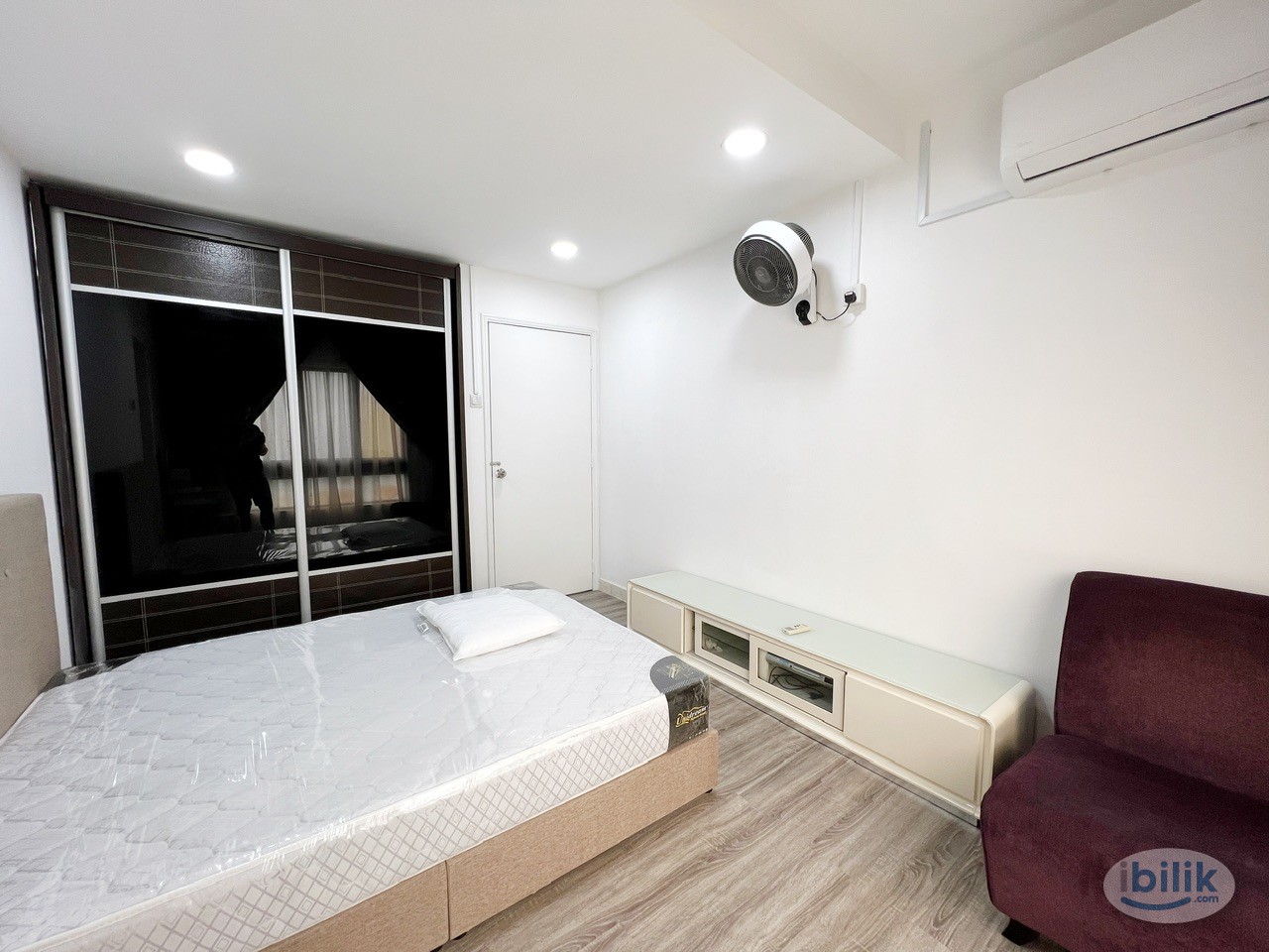 Master Room at Palm Spring, Kota Damansara - Image 2