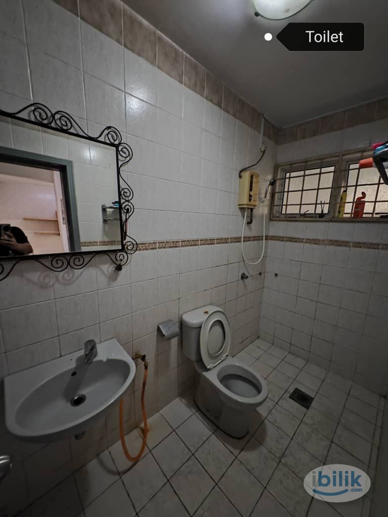 One month deposit ✨ Middle Room at Puchong near LRT Puchong Station - Image 3