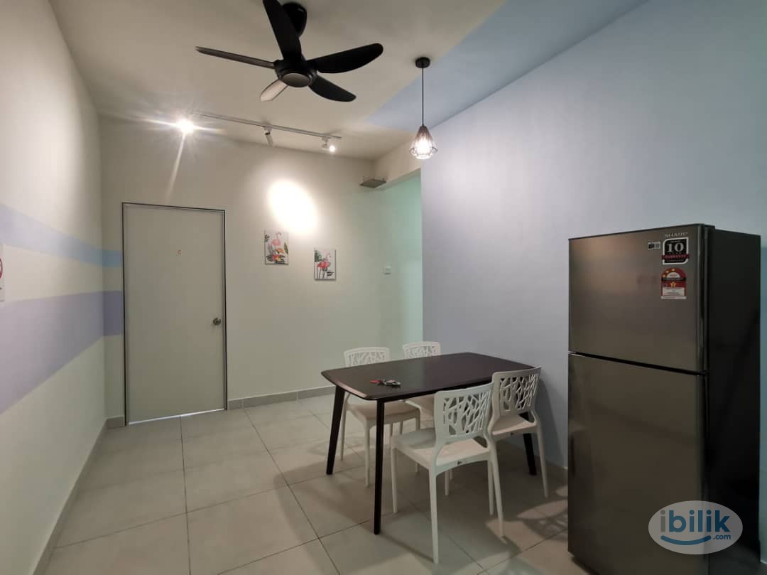 Fully Furnished Middle Room at Majestic Maxim @ MRT Taman Connaught - Image 2