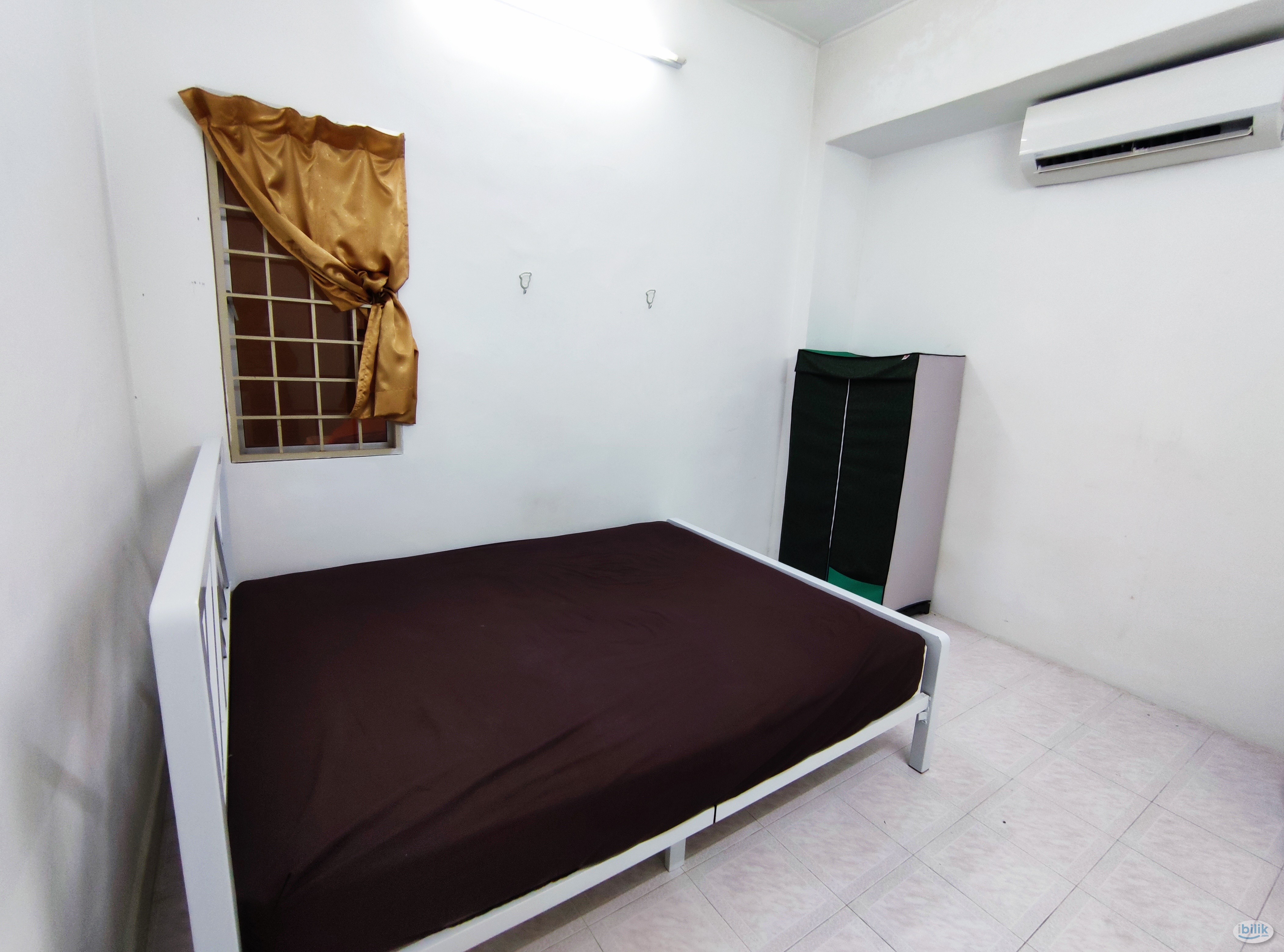 Near 🚶‍♂️ to Shoplots & Restaurants 🏡 One Month Deposit Room at Taman SEA Petaling Jaya - Image 2