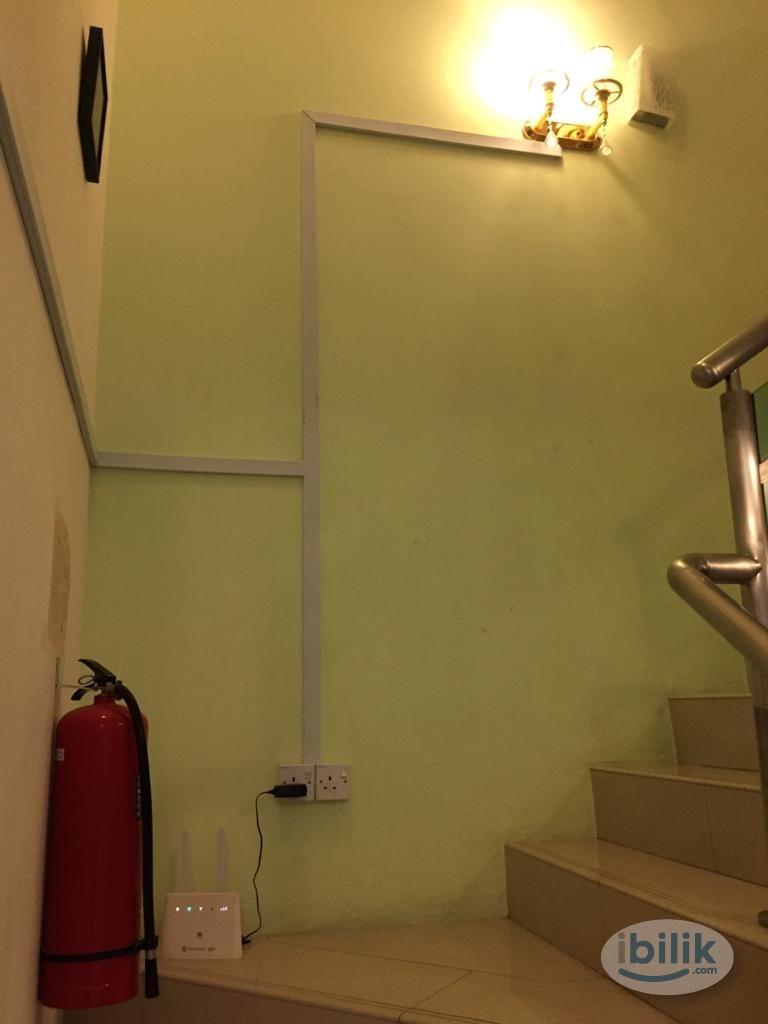 Fully Furnished Single Room at Sepah Puteri 🌈 One month deposit - Image 1