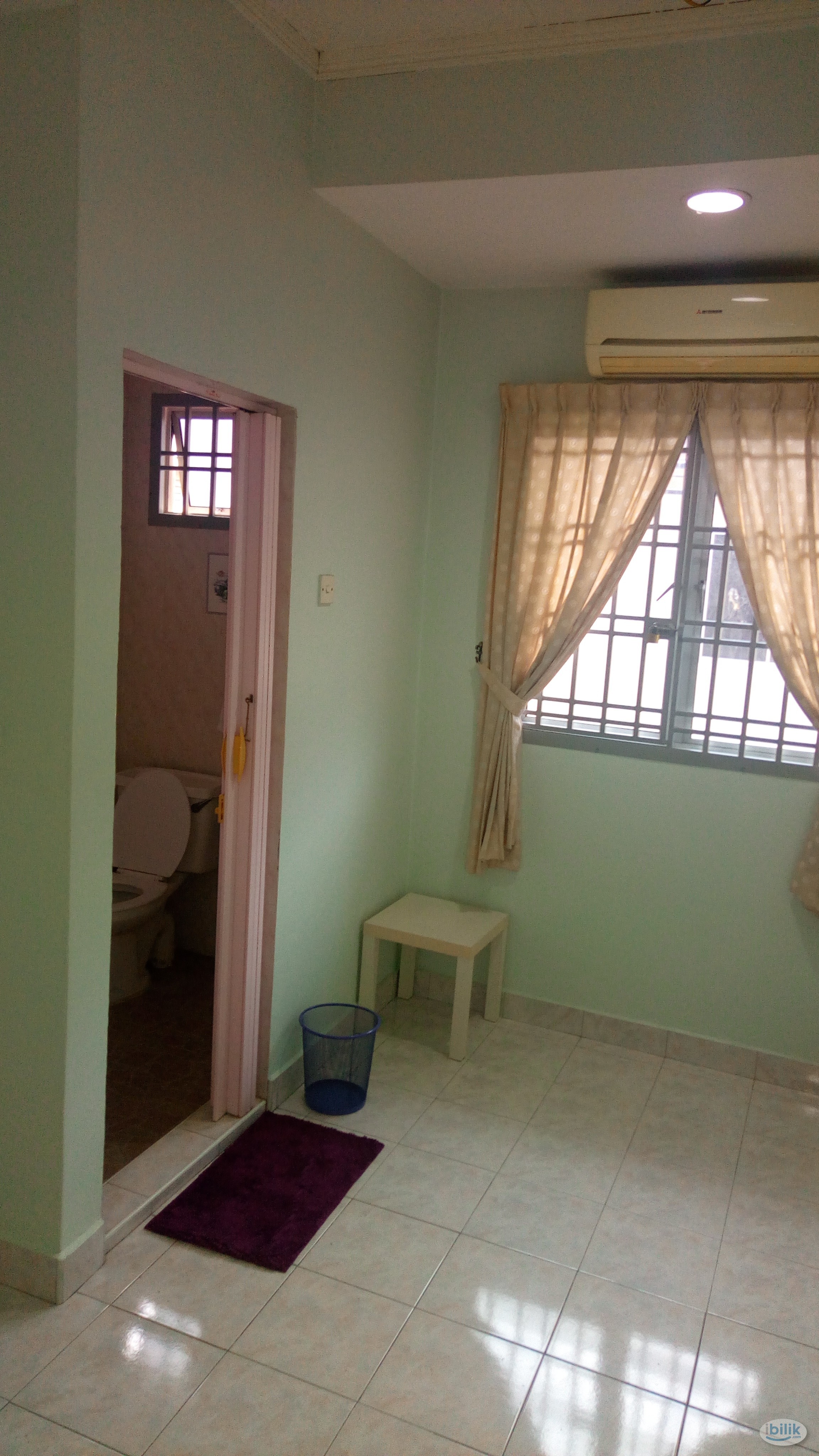 Single Room at Taman Mutiara Rini, Skudai - Image 1