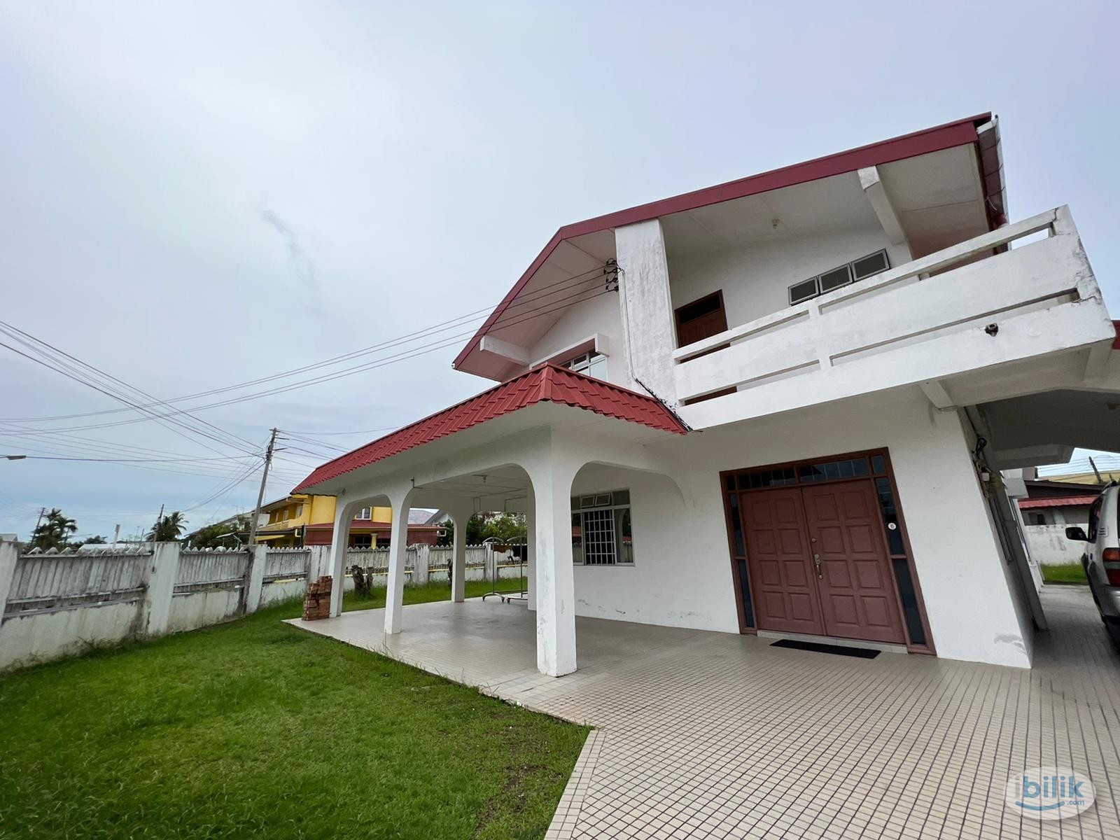 PUJUT Spacious Middle Room (1st floor) at Miri, Sarawak - Image 2